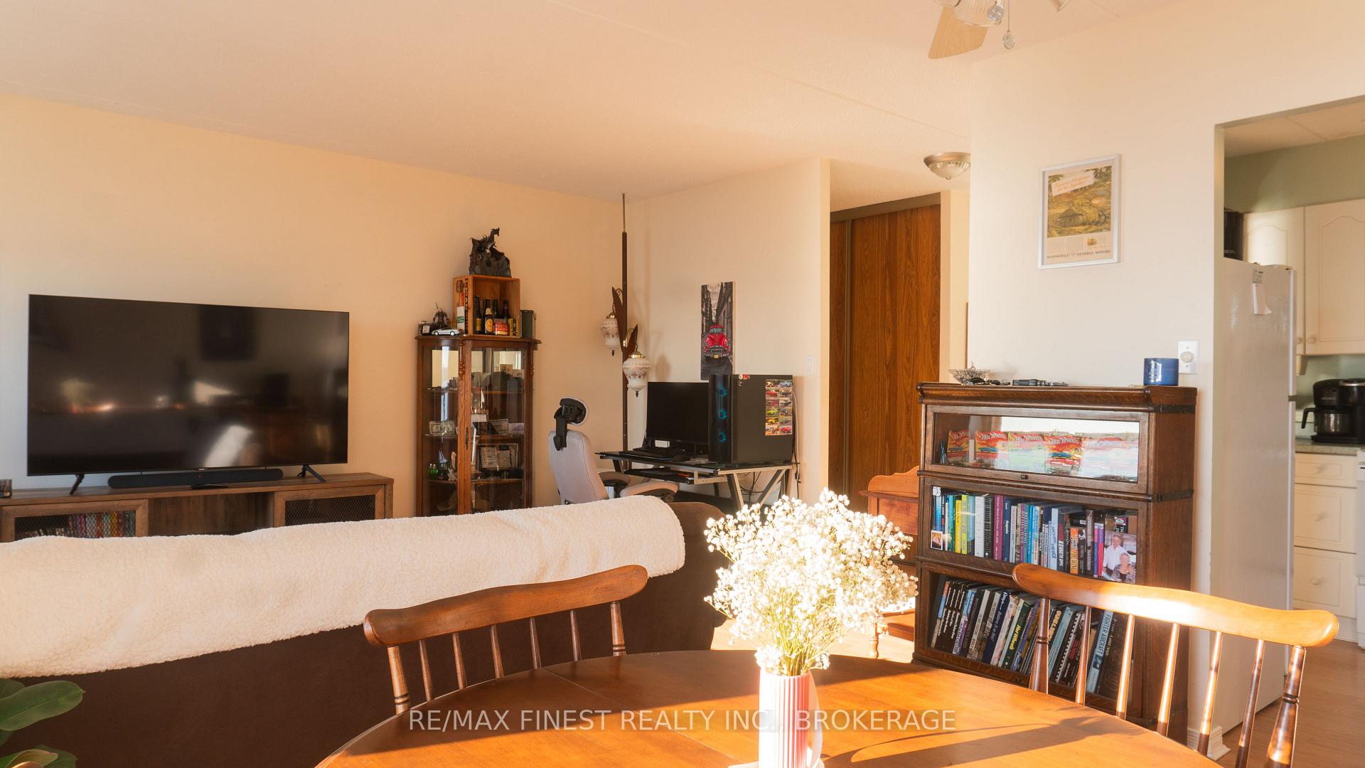 Photo 6 of Unit 607, 235 Water Street W, Prescott — HOMEH