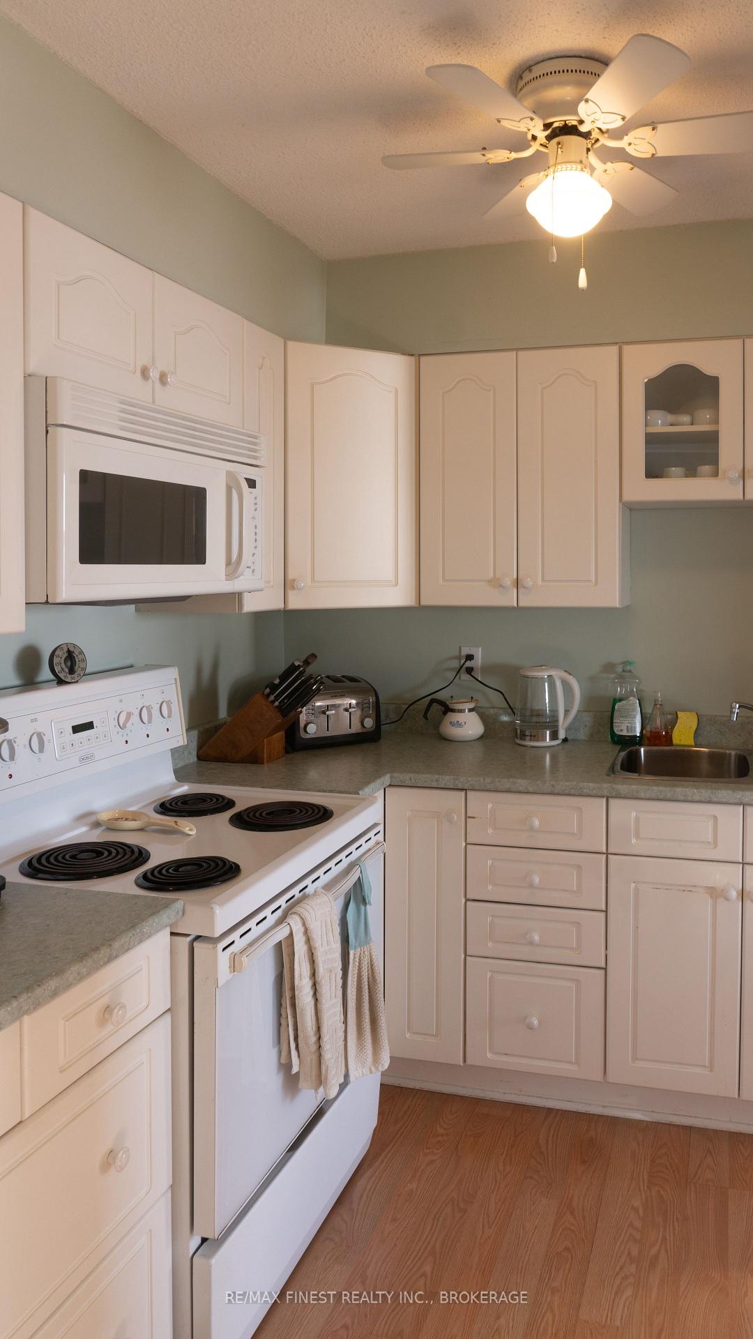 Photo 9 of Unit 607, 235 Water Street W, Prescott — HOMEH