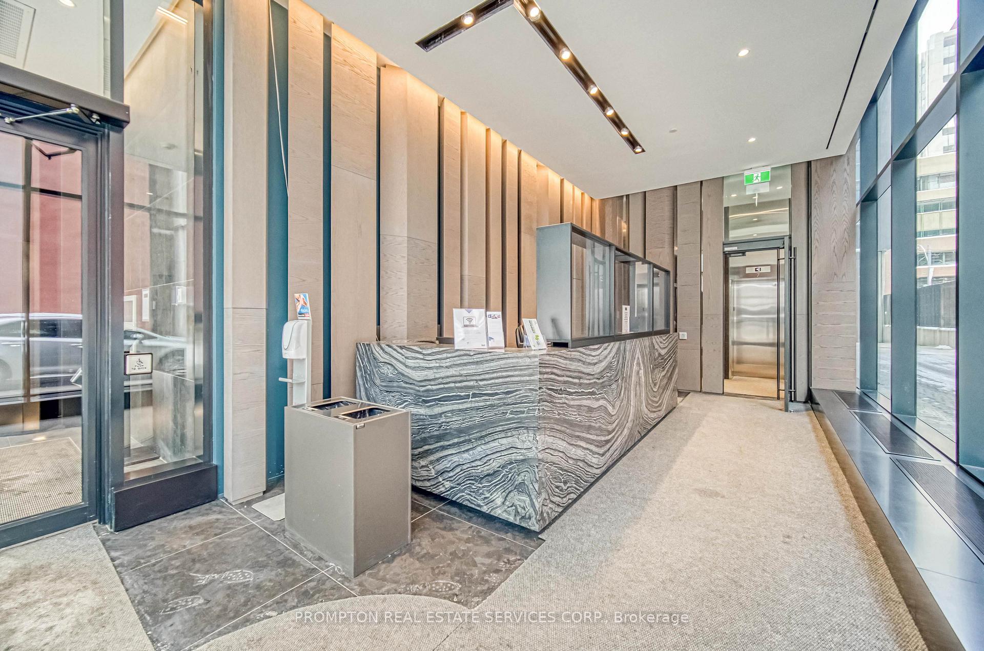 Photo 3 of Unit 3902, 20 Lombard Street, Toronto, Church-Yonge Corridor — HOMEH