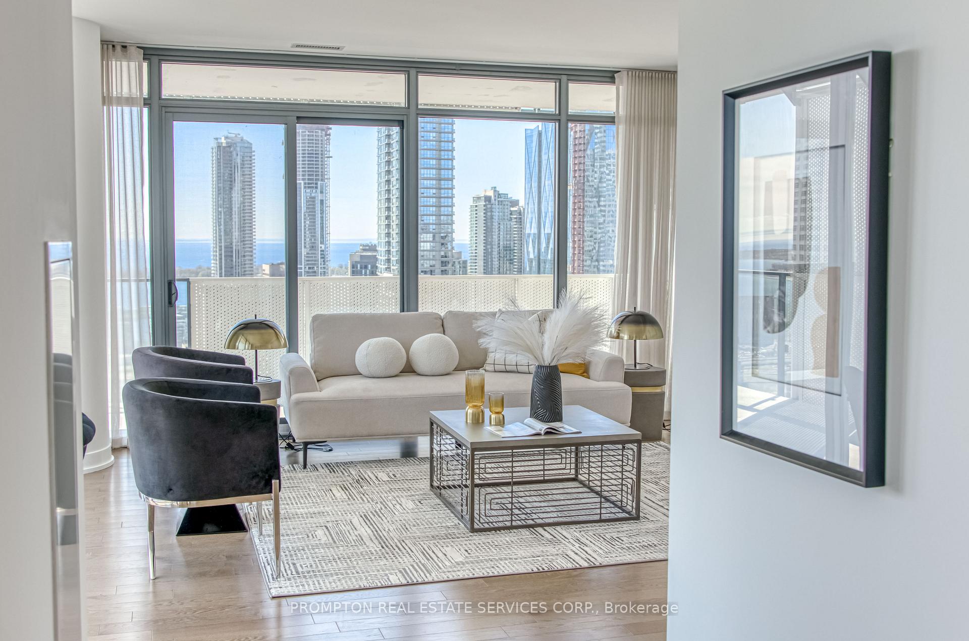 Photo 13 of Unit 3902, 20 Lombard Street, Toronto, Church-Yonge Corridor — HOMEH