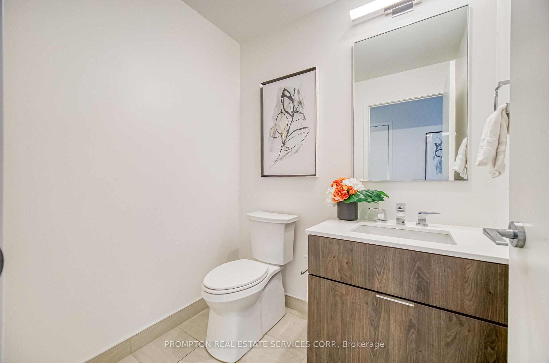 Photo 17 of Unit 3902, 20 Lombard Street, Toronto, Church-Yonge Corridor — HOMEH