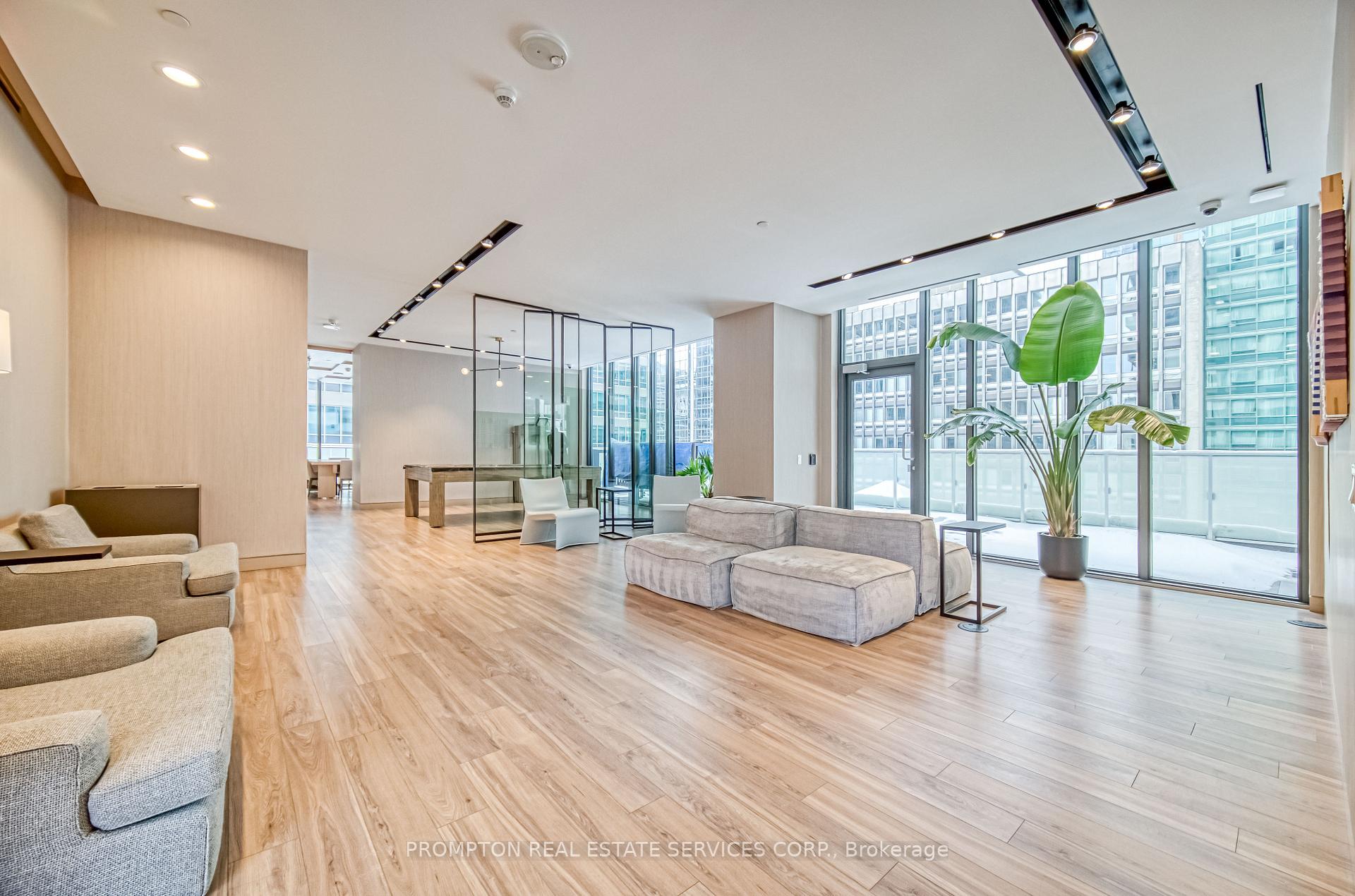Photo 33 of Unit 3902, 20 Lombard Street, Toronto, Church-Yonge Corridor — HOMEH