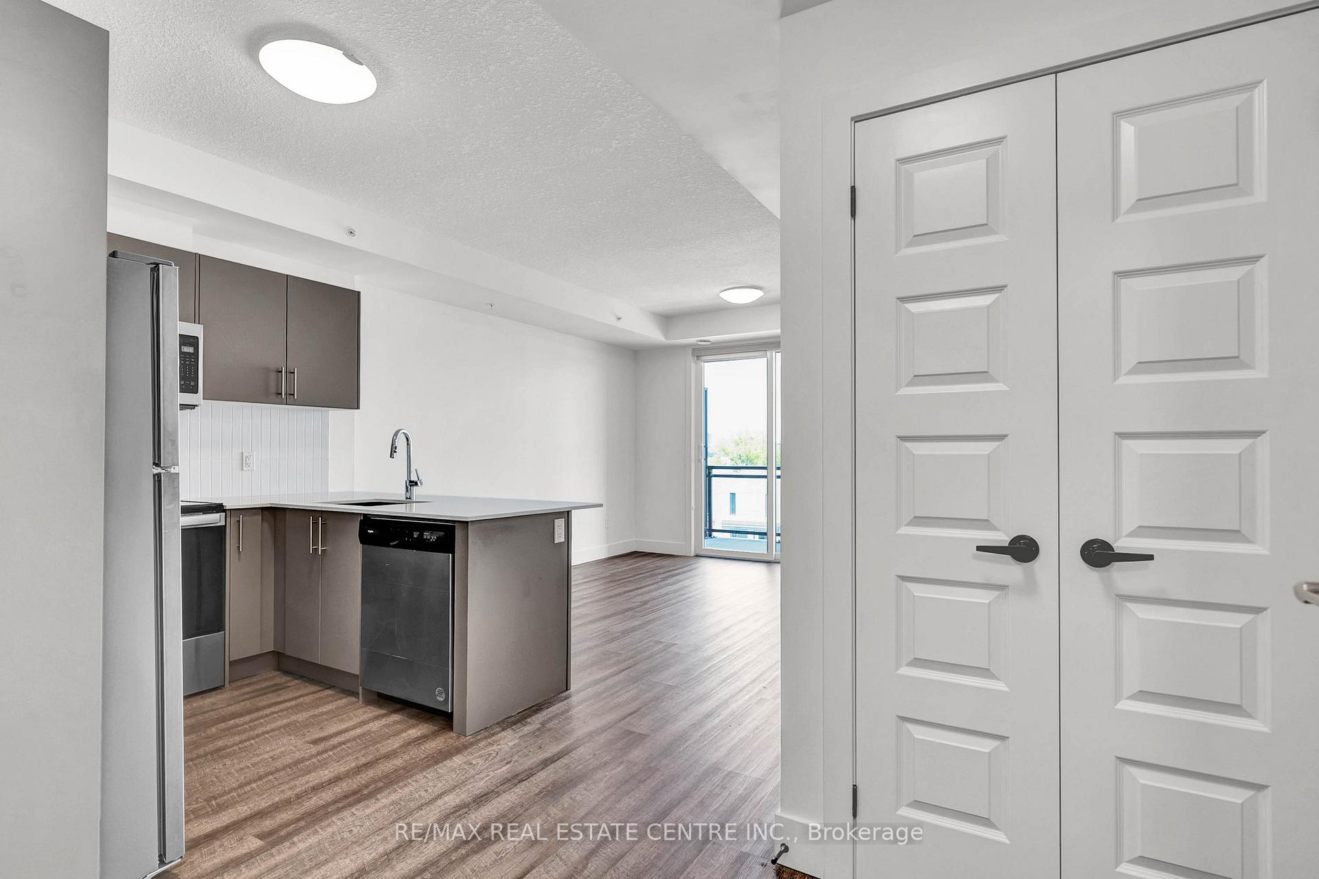 Photo 7 of Unit 503, 107 Roger Street, Waterloo — HOMEH