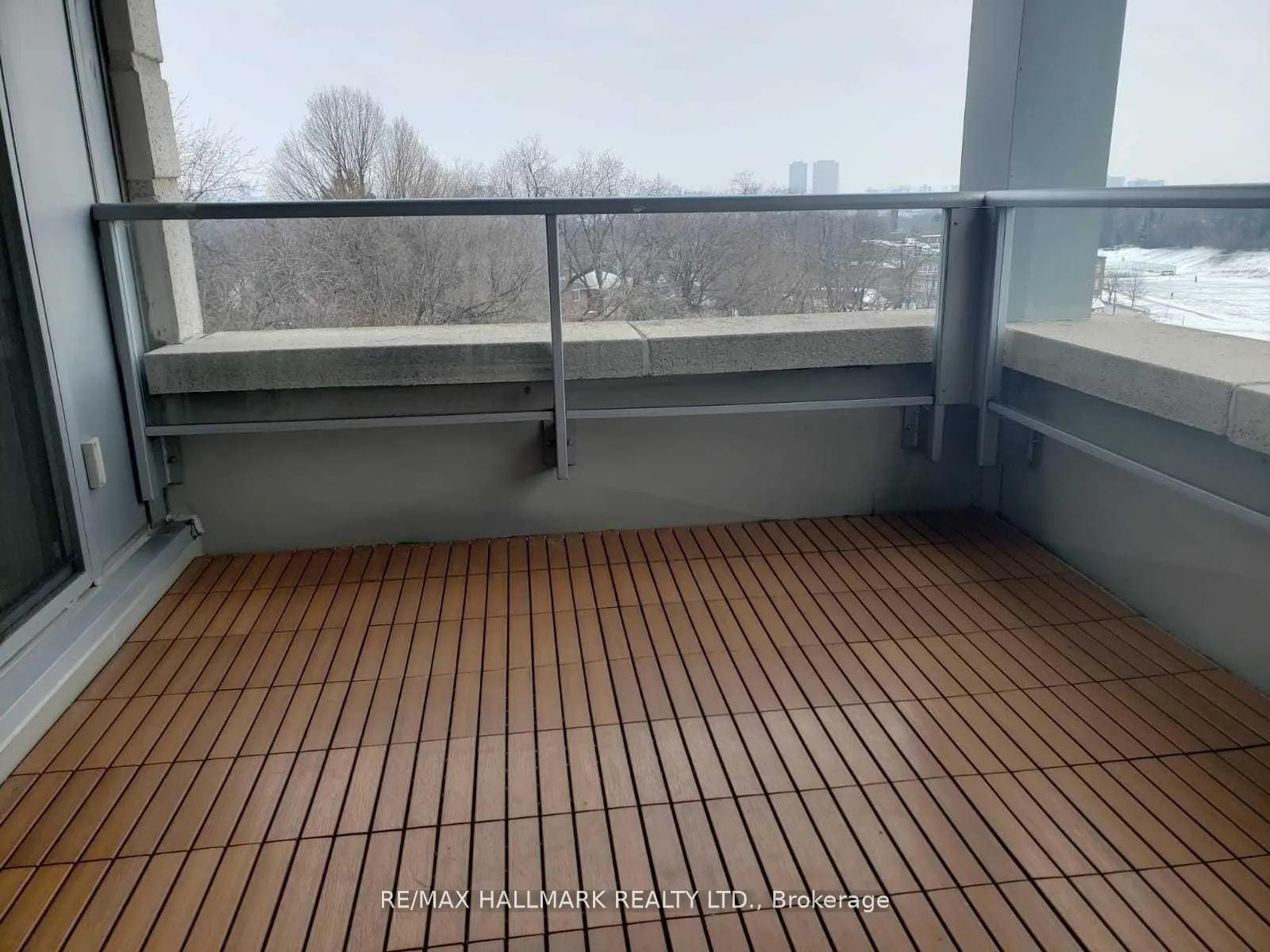 Photo 18 of Unit Ph801, 1801 Bayview Avenue, Toronto, Leaside — HOMEH