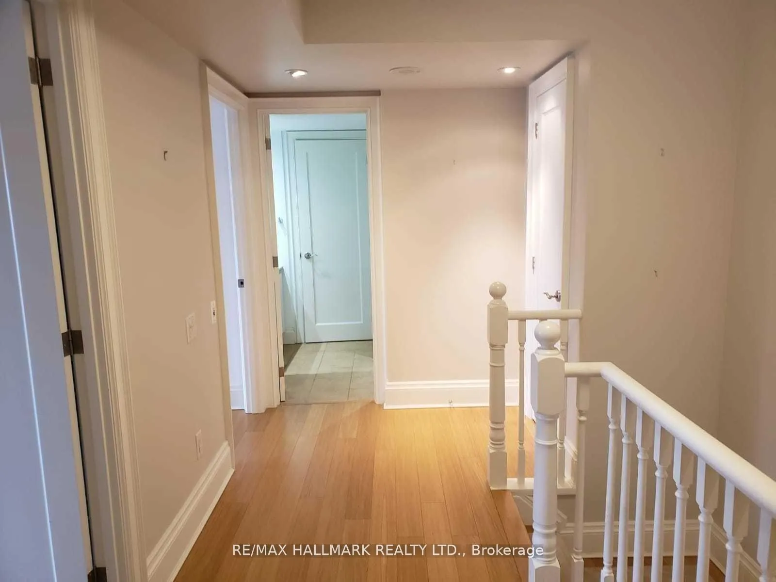 Photo 19 of Unit Ph801, 1801 Bayview Avenue, Toronto, Leaside — HOMEH