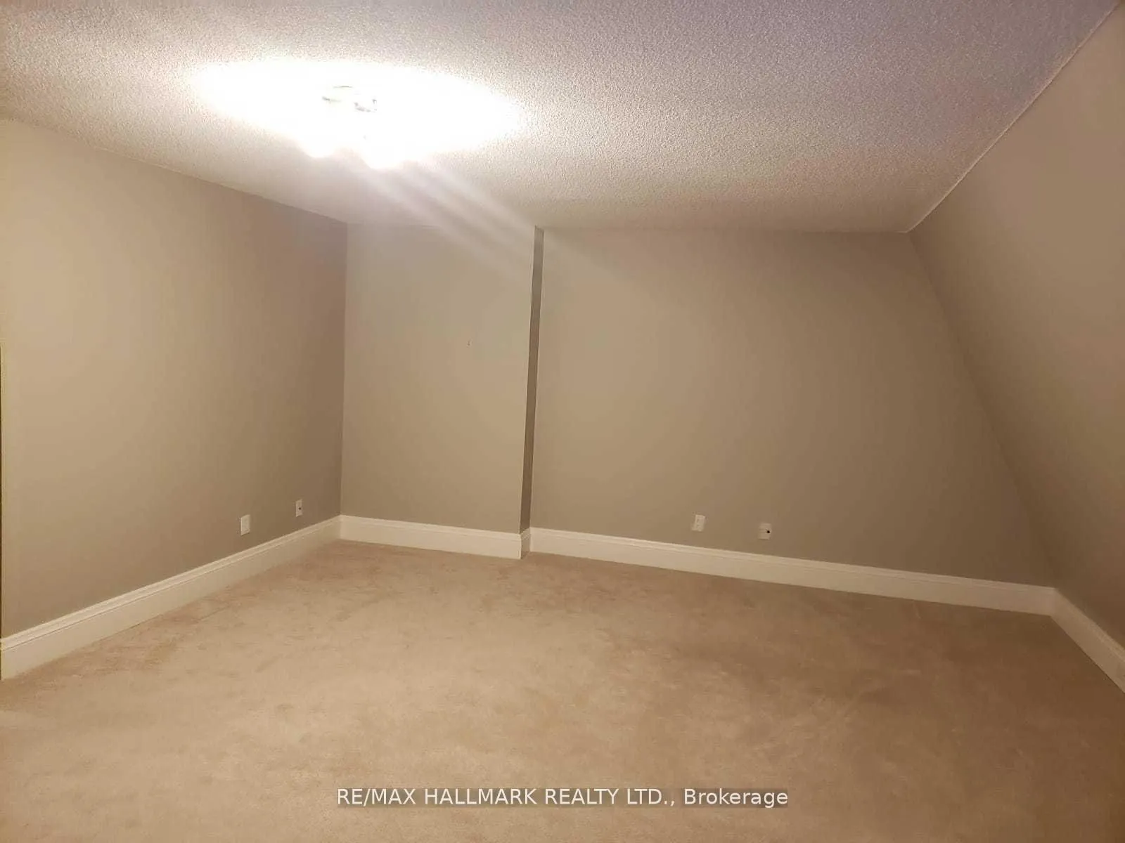 Photo 23 of Unit Ph801, 1801 Bayview Avenue, Toronto, Leaside — HOMEH