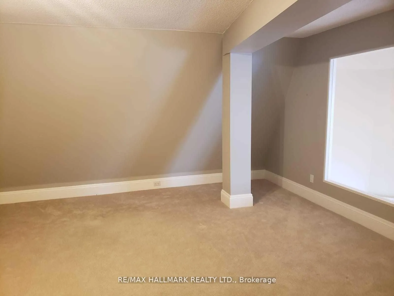 Photo 24 of Unit Ph801, 1801 Bayview Avenue, Toronto, Leaside — HOMEH