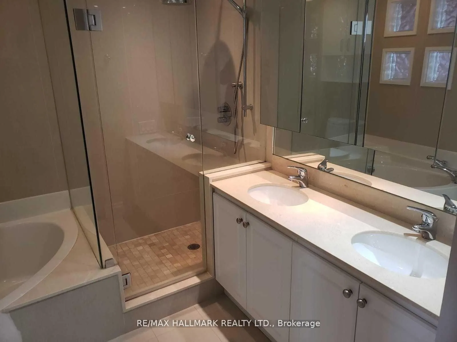 Photo 25 of Unit Ph801, 1801 Bayview Avenue, Toronto, Leaside — HOMEH