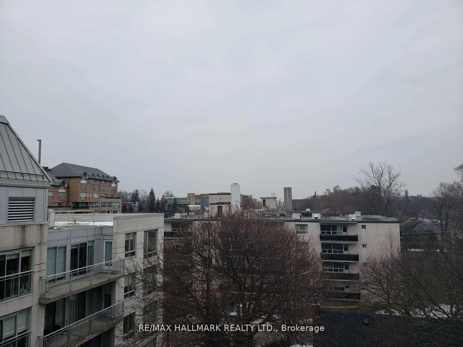 Photo 31 of Unit Ph801, 1801 Bayview Avenue, Toronto, Leaside — HOMEH