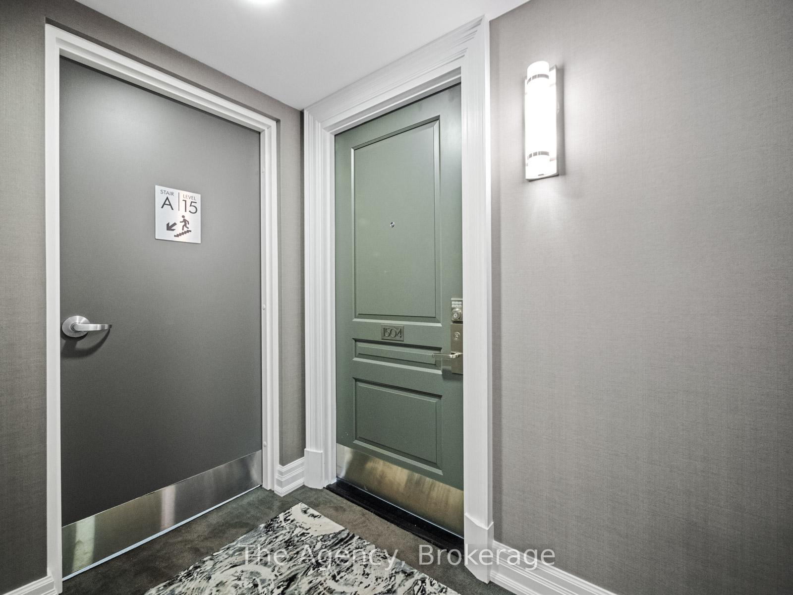 Photo 5 of Unit 1504, 2060 Lakeshore Road, Burlington, Brant — HOMEH