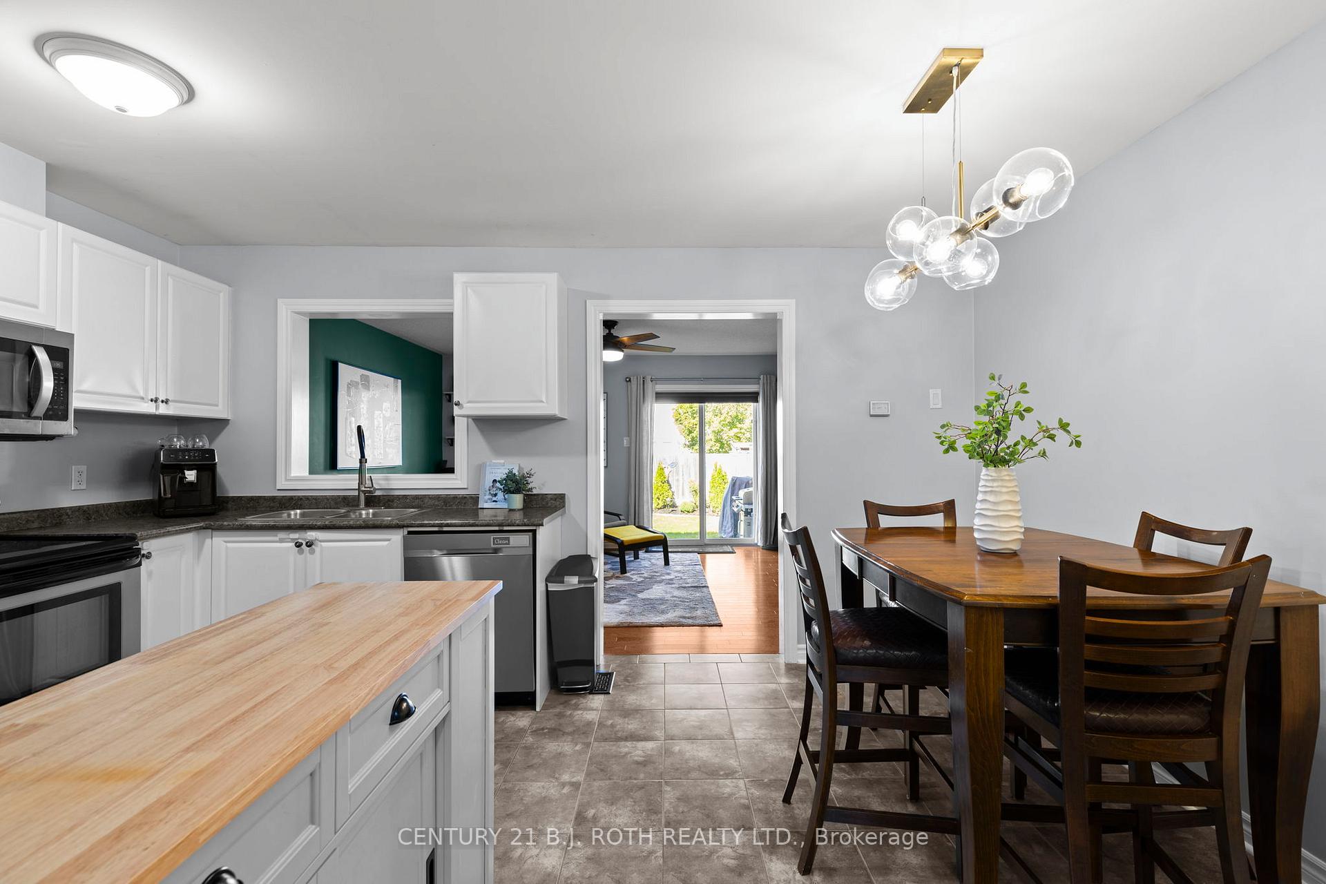 Photo 6 of 181 Banting Crescent, Essa, Angus — HOMEH
