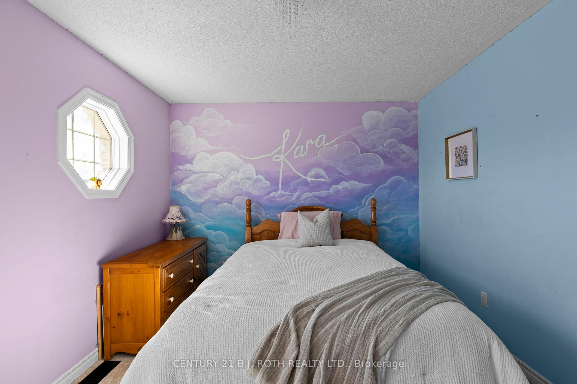 Photo 23 of 181 Banting Crescent, Essa, Angus — HOMEH