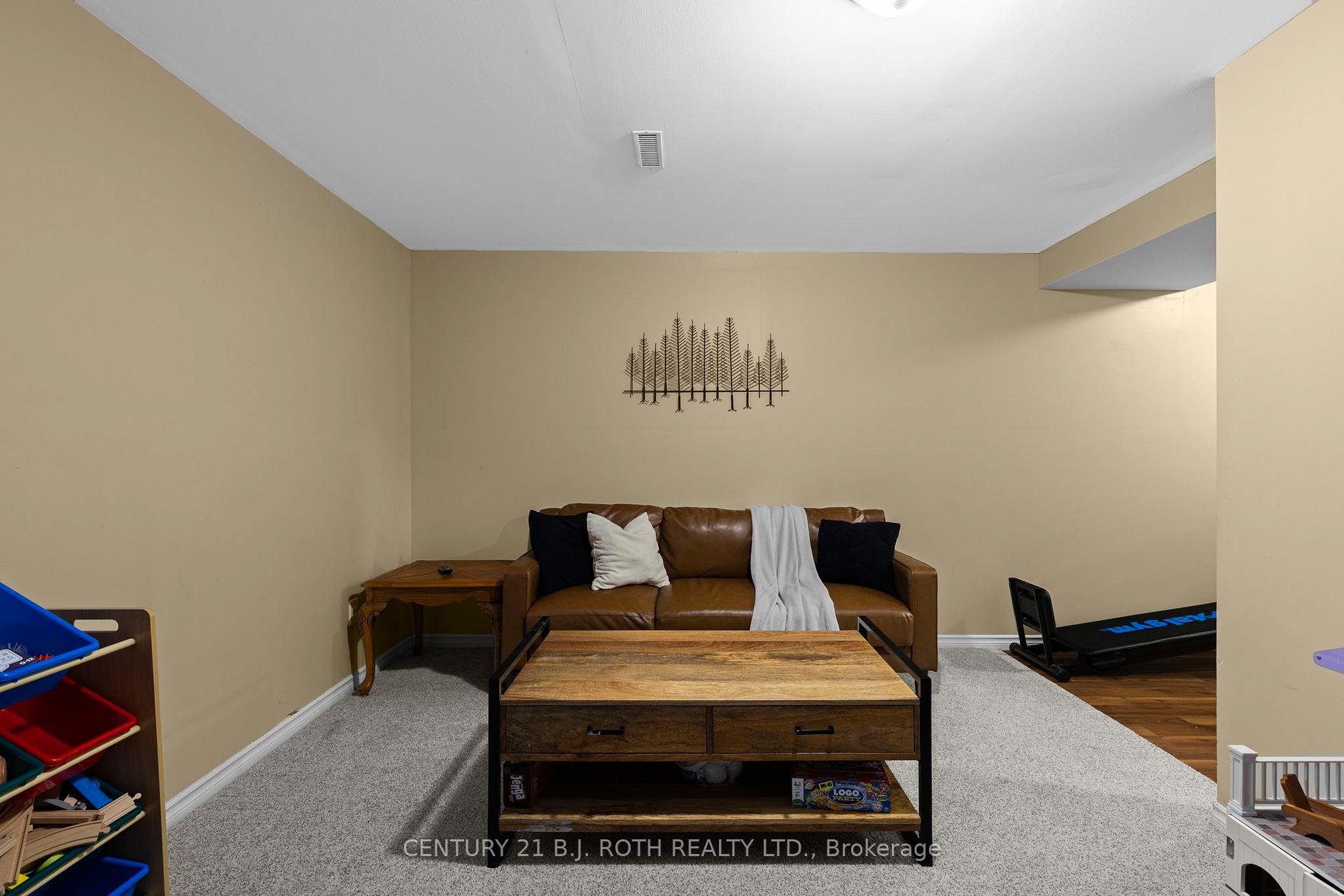 Photo 27 of 181 Banting Crescent, Essa, Angus — HOMEH