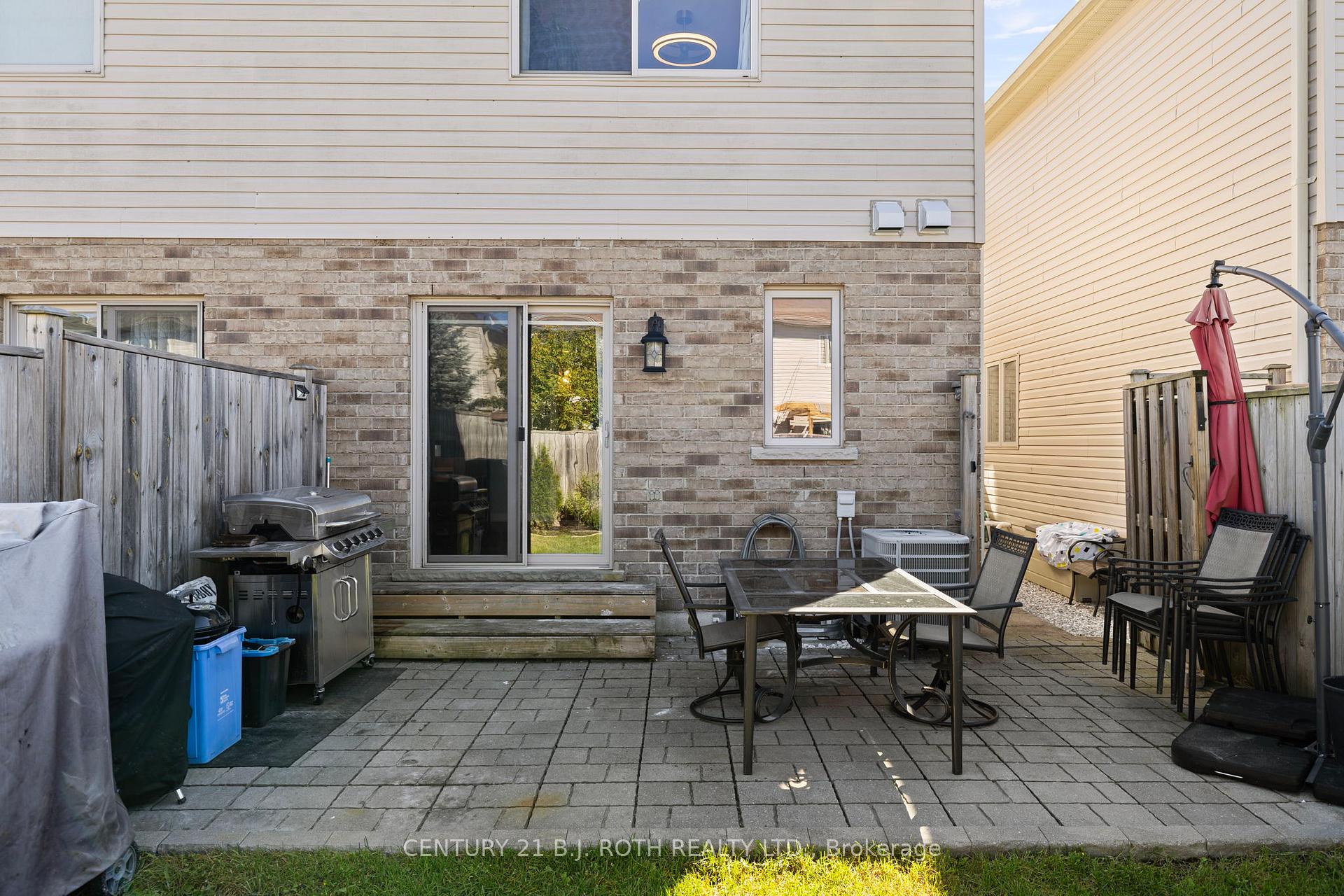 Photo 33 of 181 Banting Crescent, Essa, Angus — HOMEH