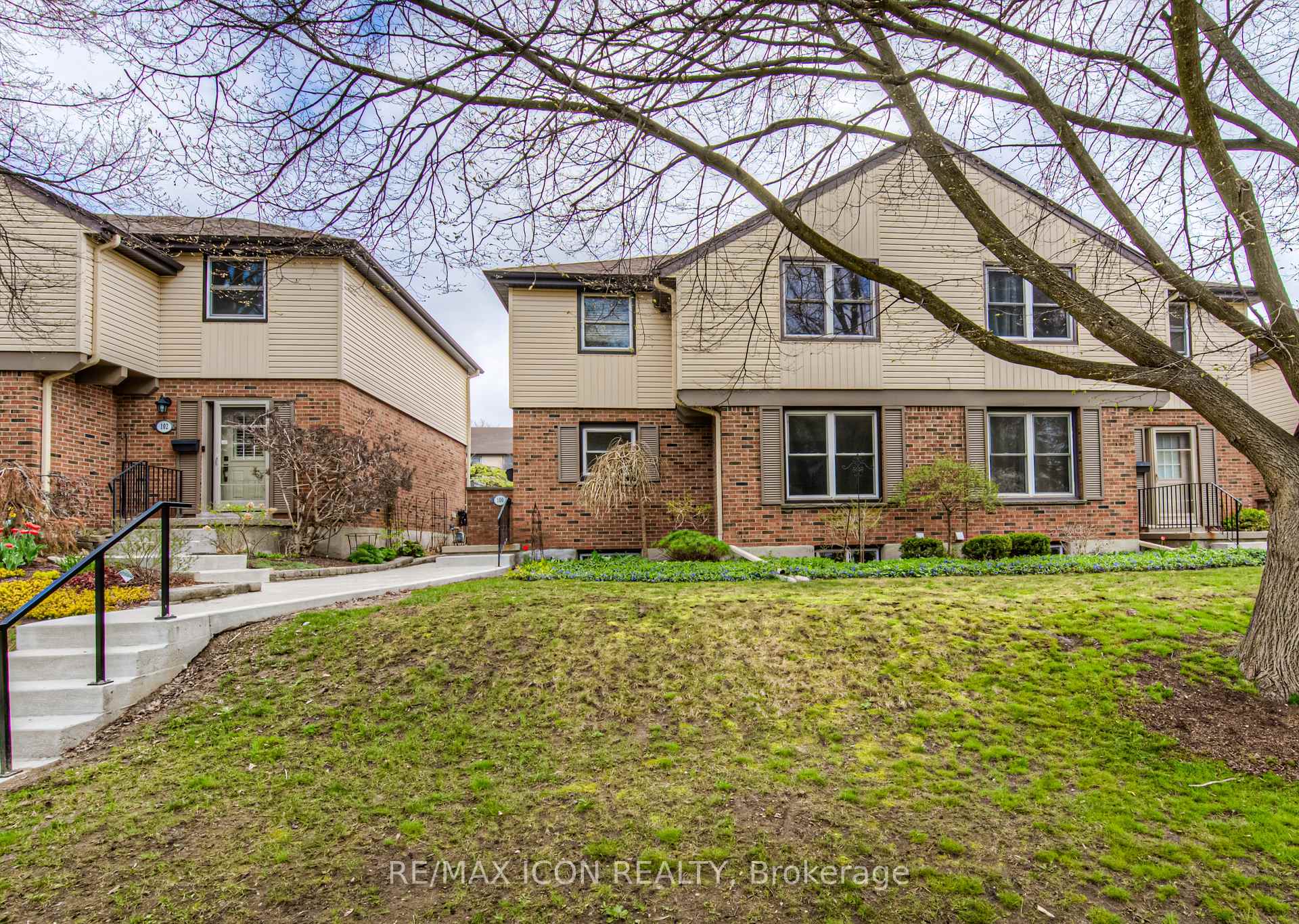 Photo 3 of Unit 5, 100 Mcdougall Road, Waterloo — HOMEH