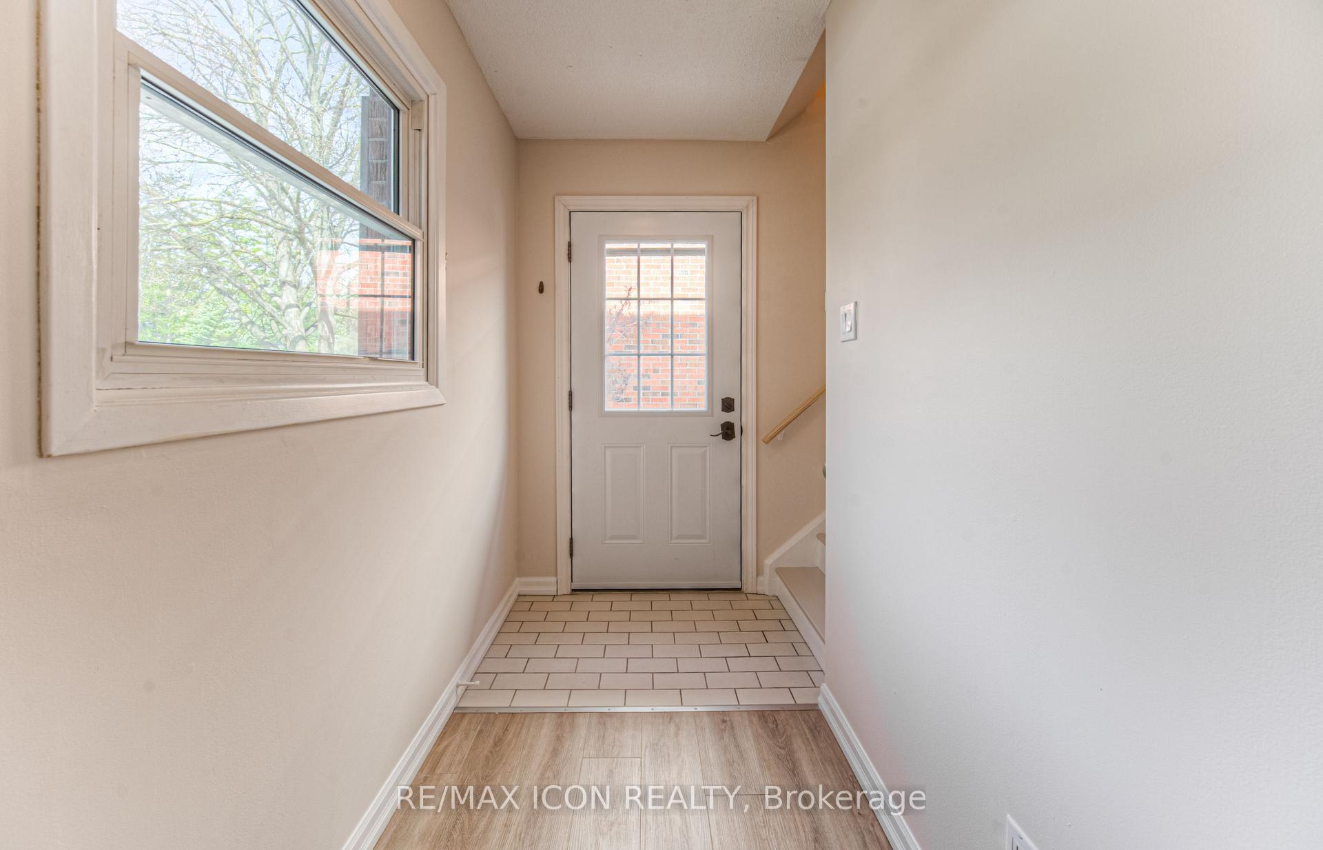 Photo 8 of Unit 5, 100 Mcdougall Road, Waterloo — HOMEH