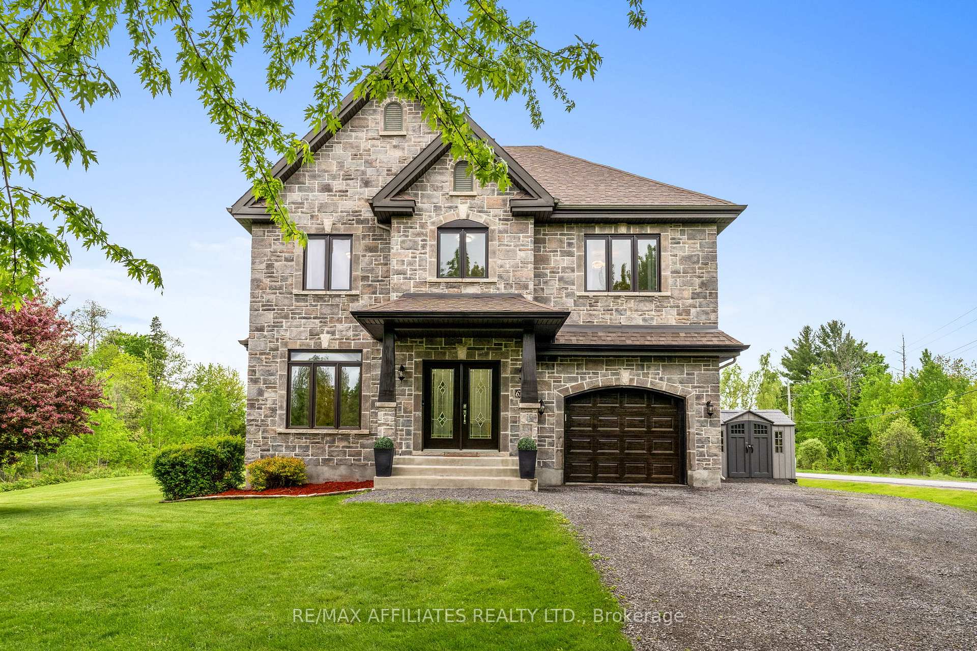 Photo 1 of 621 Du Bercail Street, Champlain, L'Orignal — HOMEH