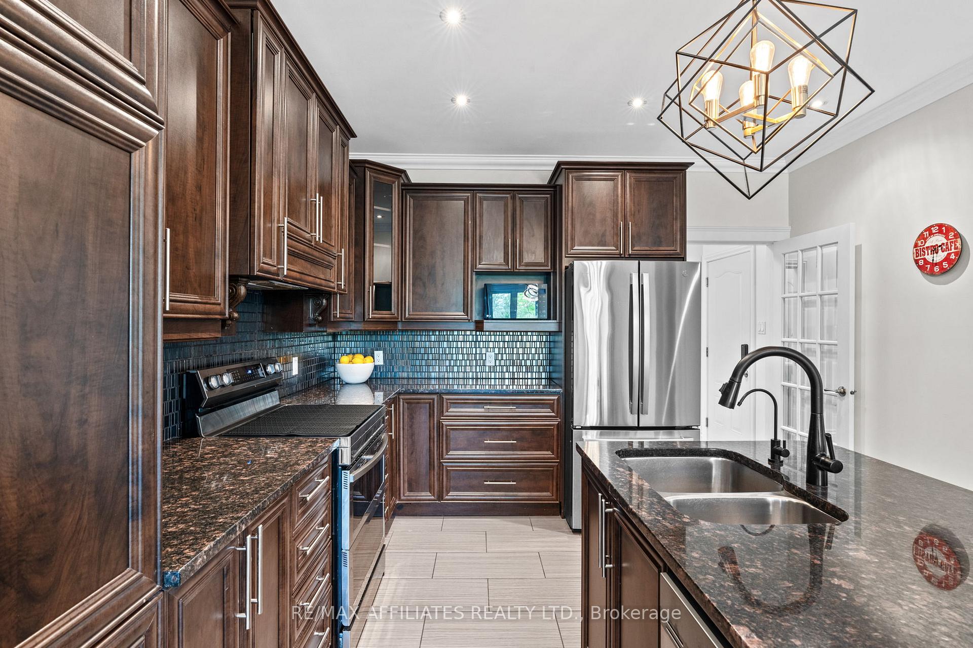 Photo 10 of 621 Du Bercail Street, Champlain, L'Orignal — HOMEH