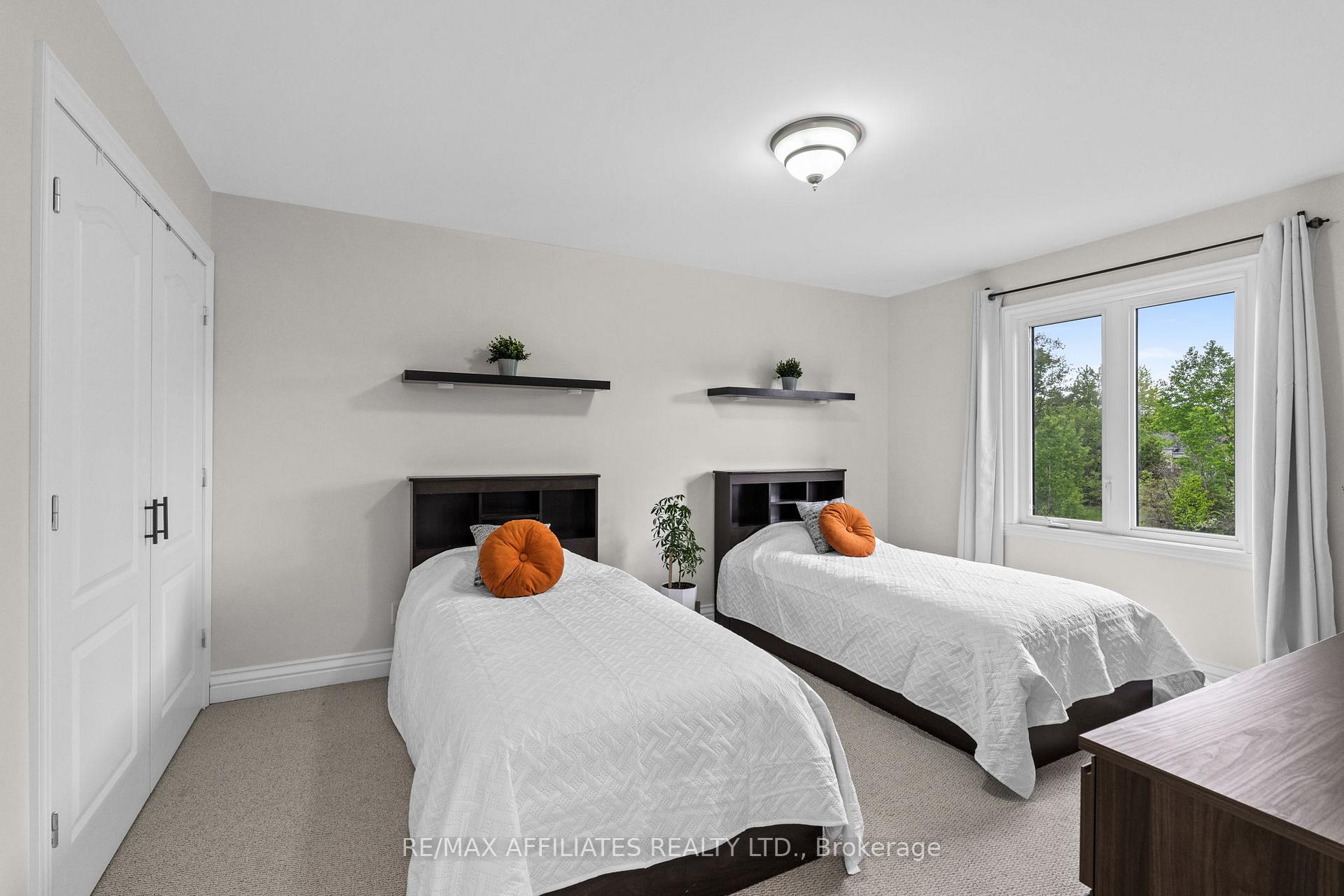 Photo 24 of 621 Du Bercail Street, Champlain, L'Orignal — HOMEH