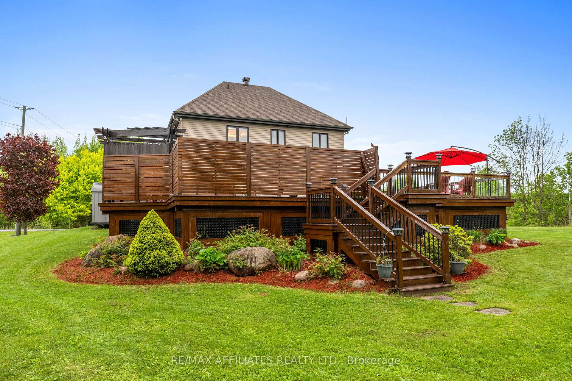 Photo 39 of 621 Du Bercail Street, Champlain, L'Orignal — HOMEH