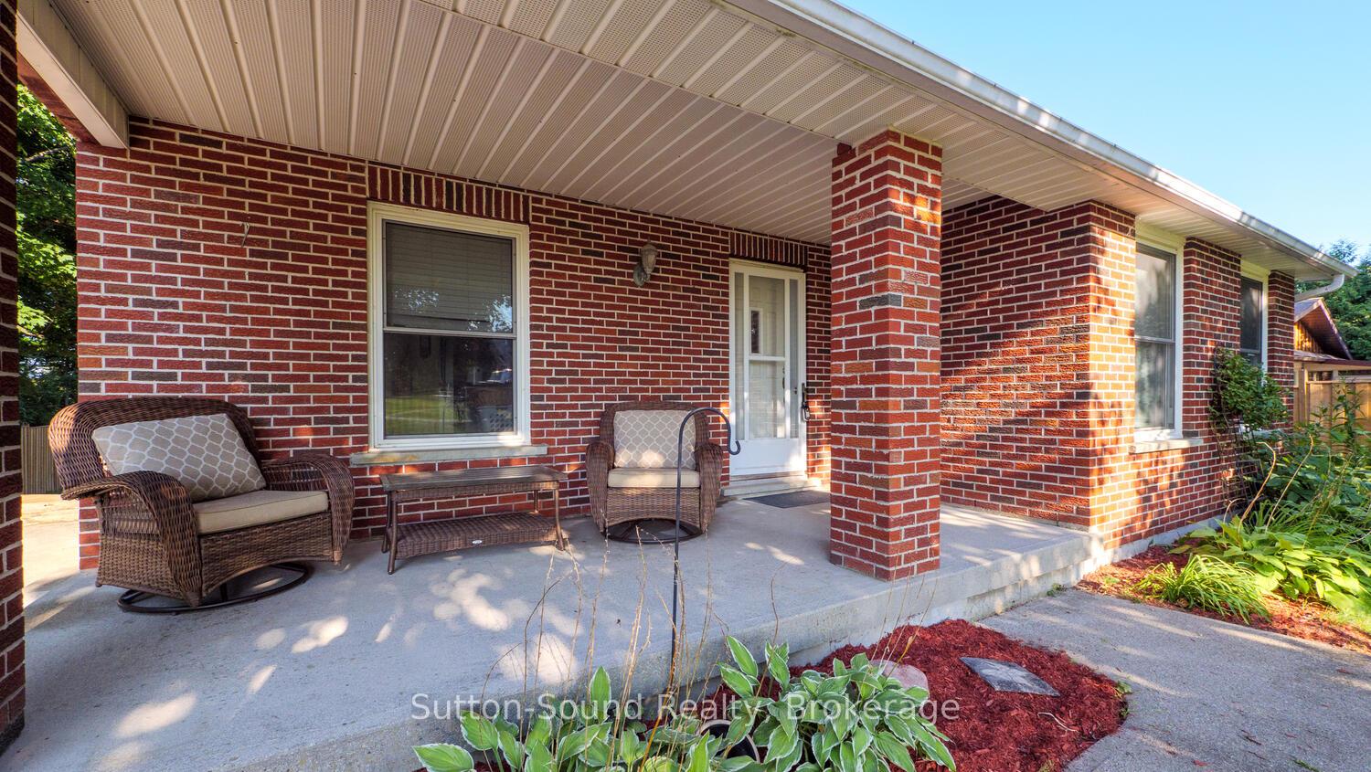 Photo 7 of 105 Boundary Road, Chatsworth — HOMEH