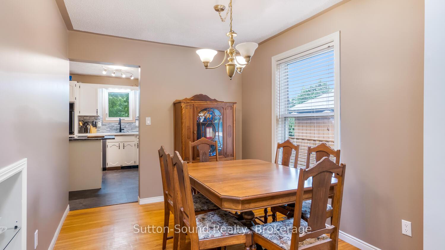 Photo 18 of 105 Boundary Road, Chatsworth — HOMEH
