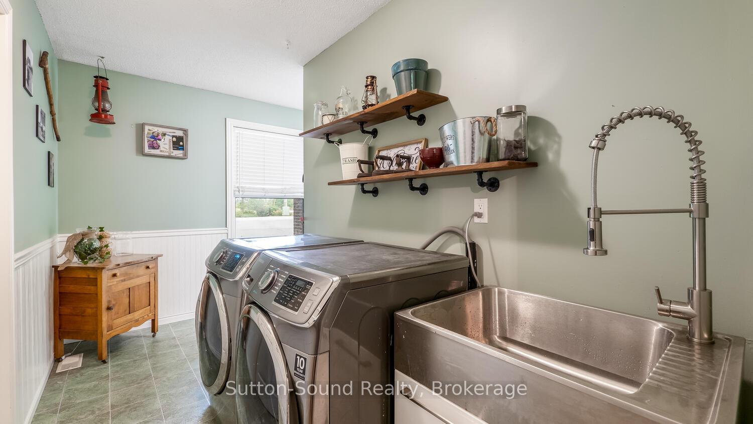 Photo 23 of 105 Boundary Road, Chatsworth — HOMEH