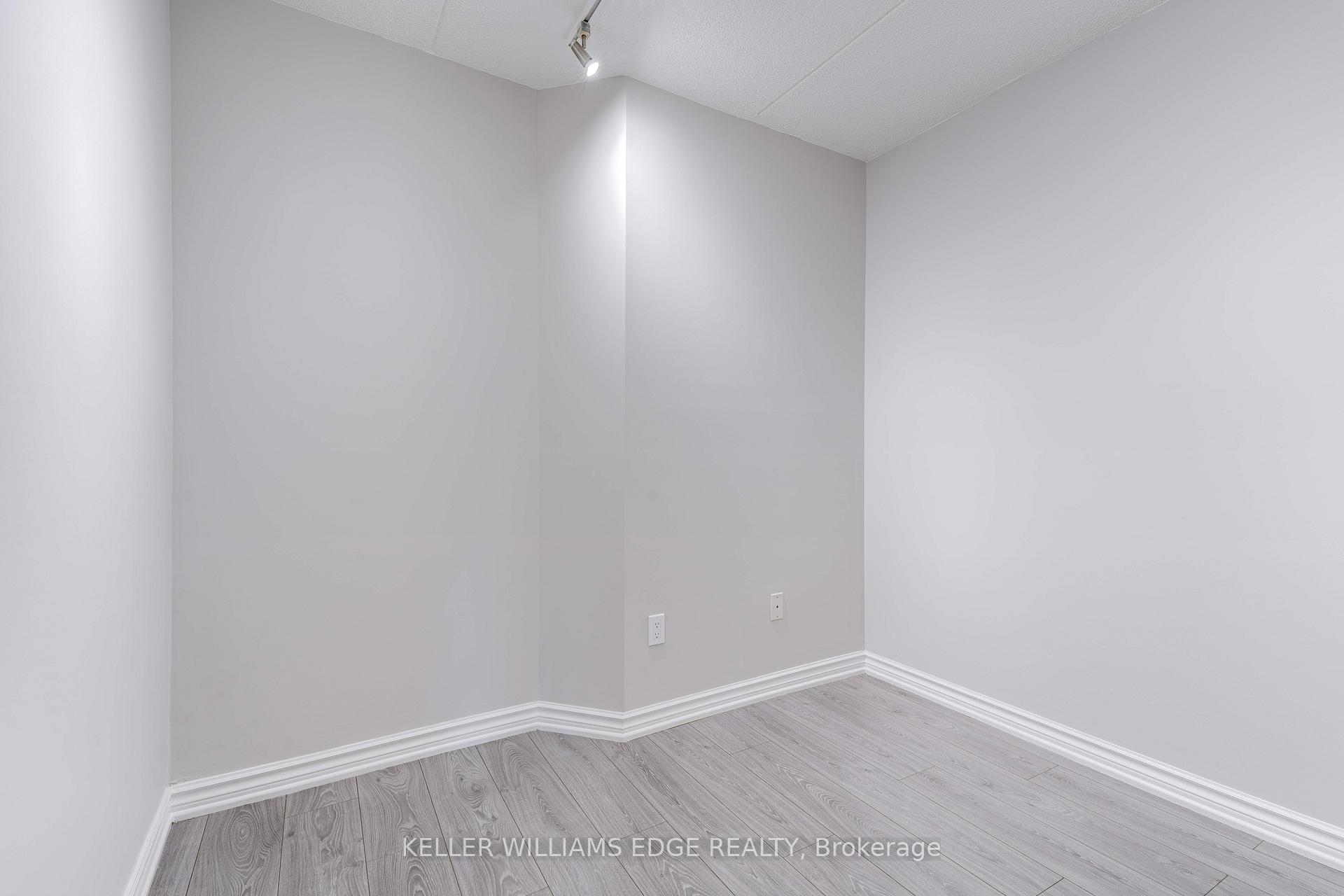 Photo 4 of Unit 104, 2040 Cleaver Avenue, Burlington, Headon — HOMEH