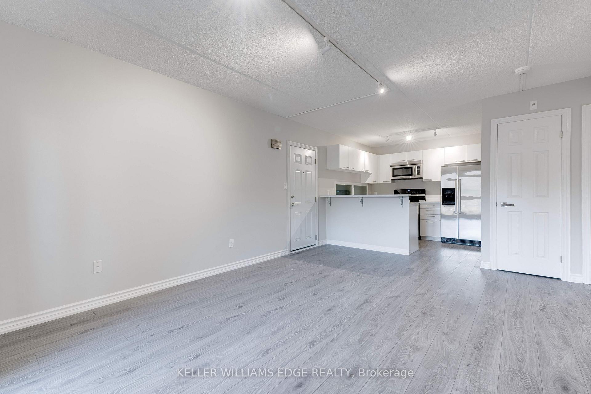 Photo 14 of Unit 104, 2040 Cleaver Avenue, Burlington, Headon — HOMEH