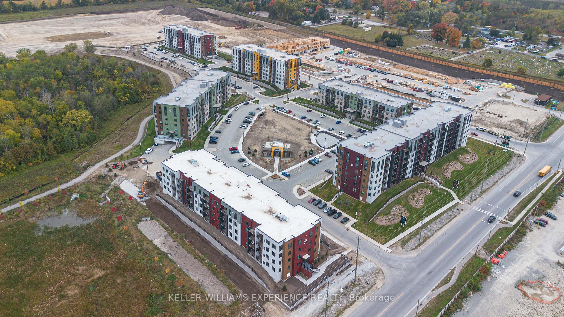 Photo 50 of Unit 103, 8 Culinary Lane, Barrie, Painswick South — HOMEH