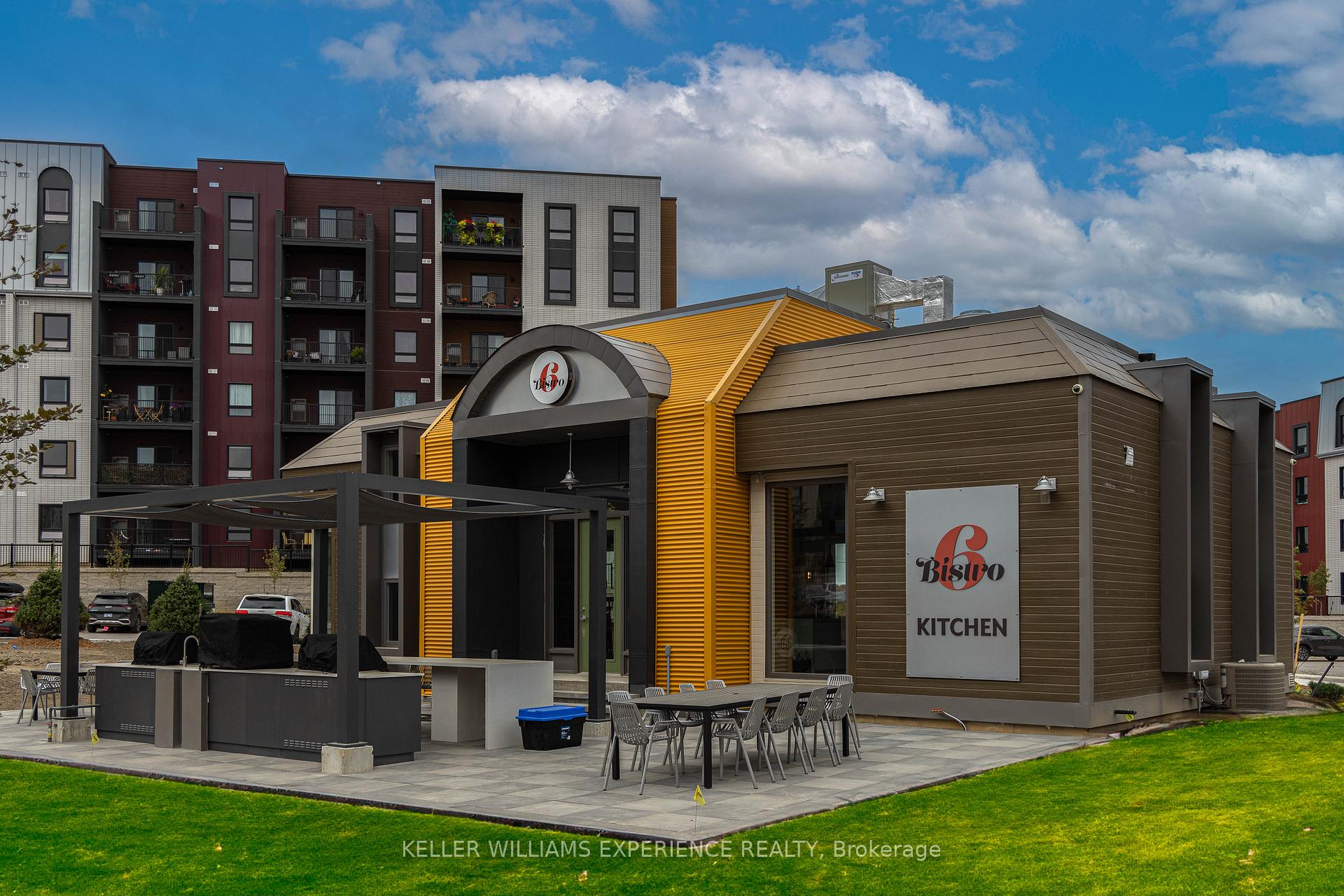 Photo 18 of Unit 103, 8 Culinary Lane, Barrie, Painswick South — HOMEH