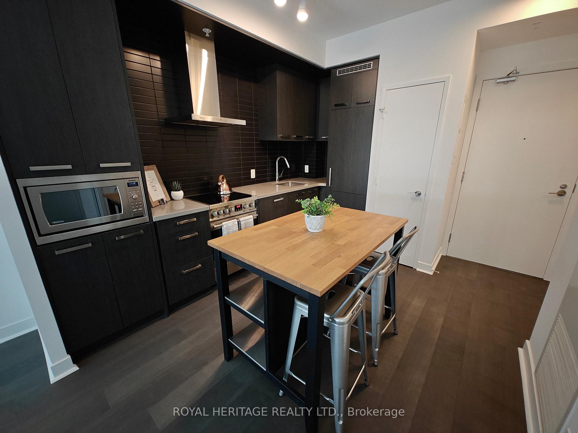 Photo 3 of Unit S213, 455 Front Street E, Toronto, Waterfront Communities — HOMEH