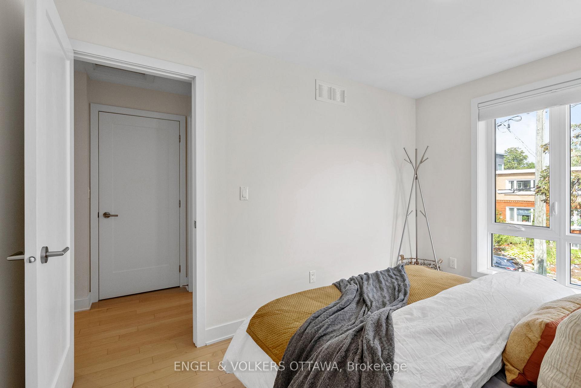 Photo 24 of 30 Morris Street, Ottawa, Glebe — HOMEH