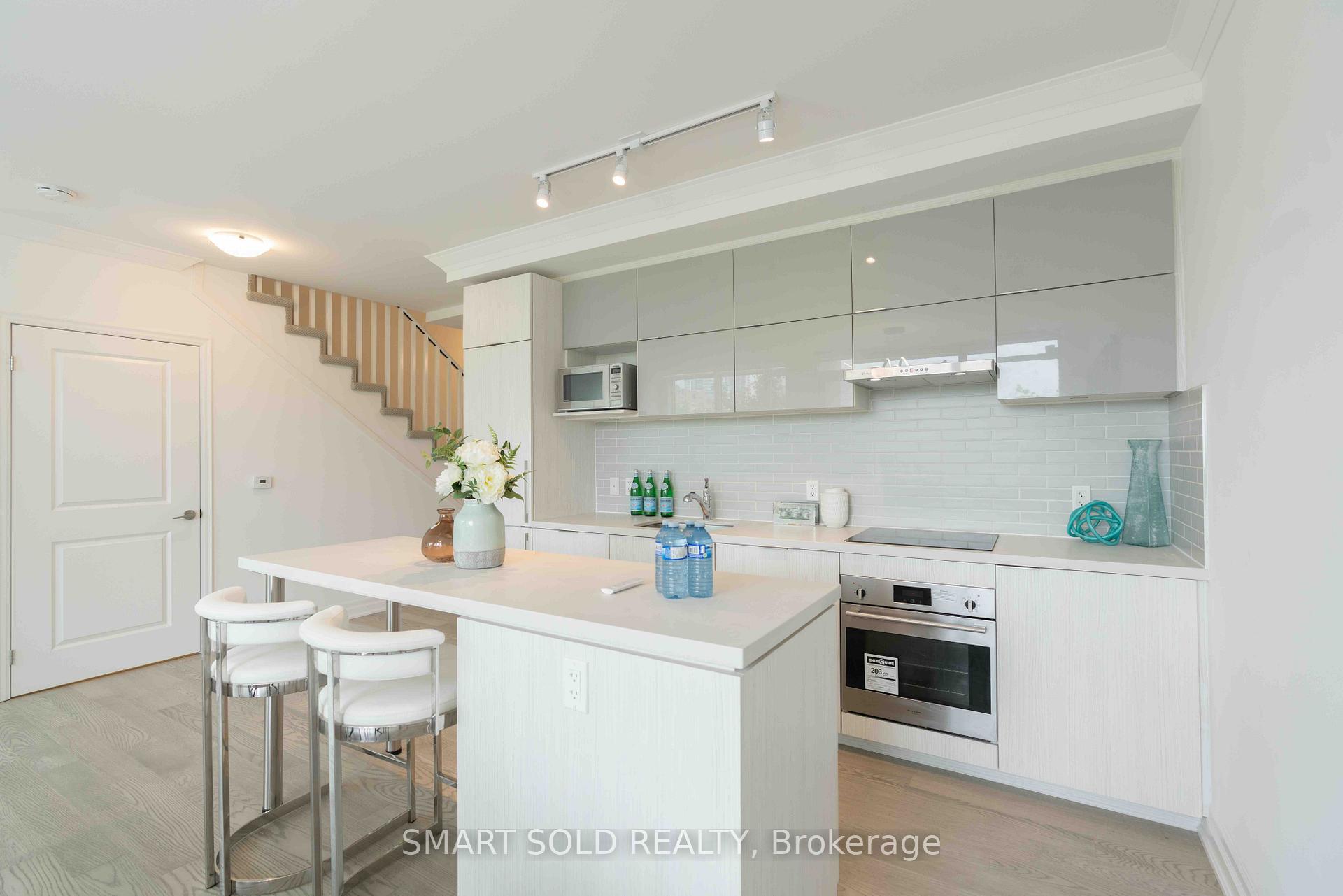 Photo 11 of Unit 103, 18 Rouge Valley Drive, Markham, Unionville — HOMEH