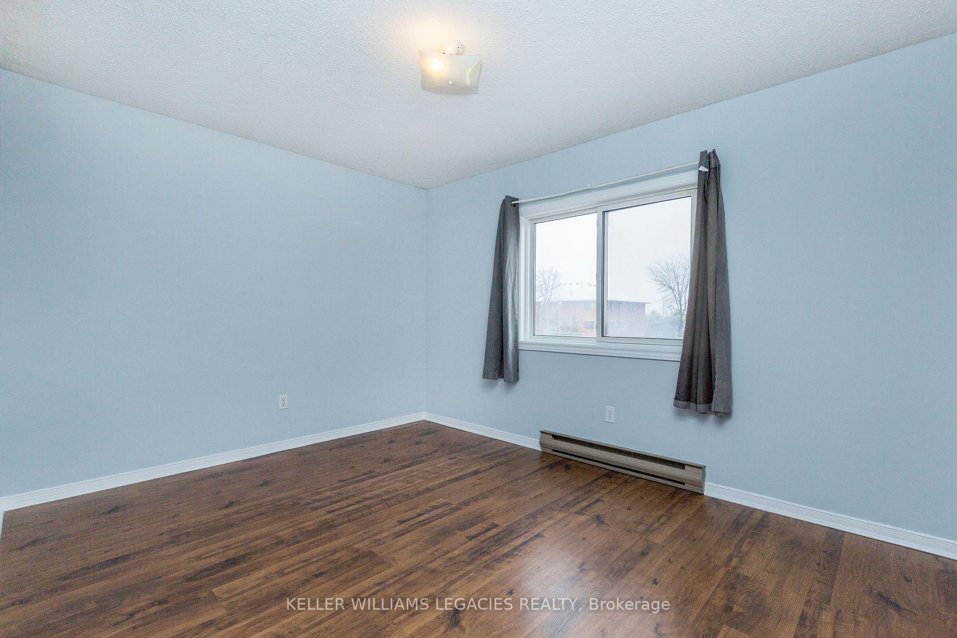 Photo 24 of Unit D6, 163 Edgehill Drive, Barrie, Letitia Heights — HOMEH