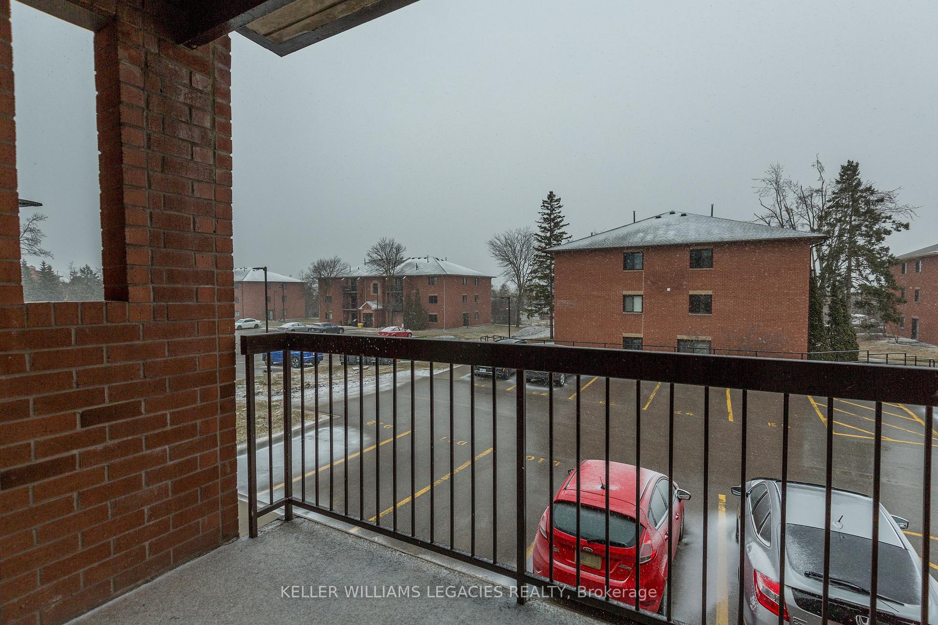 Photo 15 of Unit D6, 163 Edgehill Drive, Barrie, Letitia Heights — HOMEH