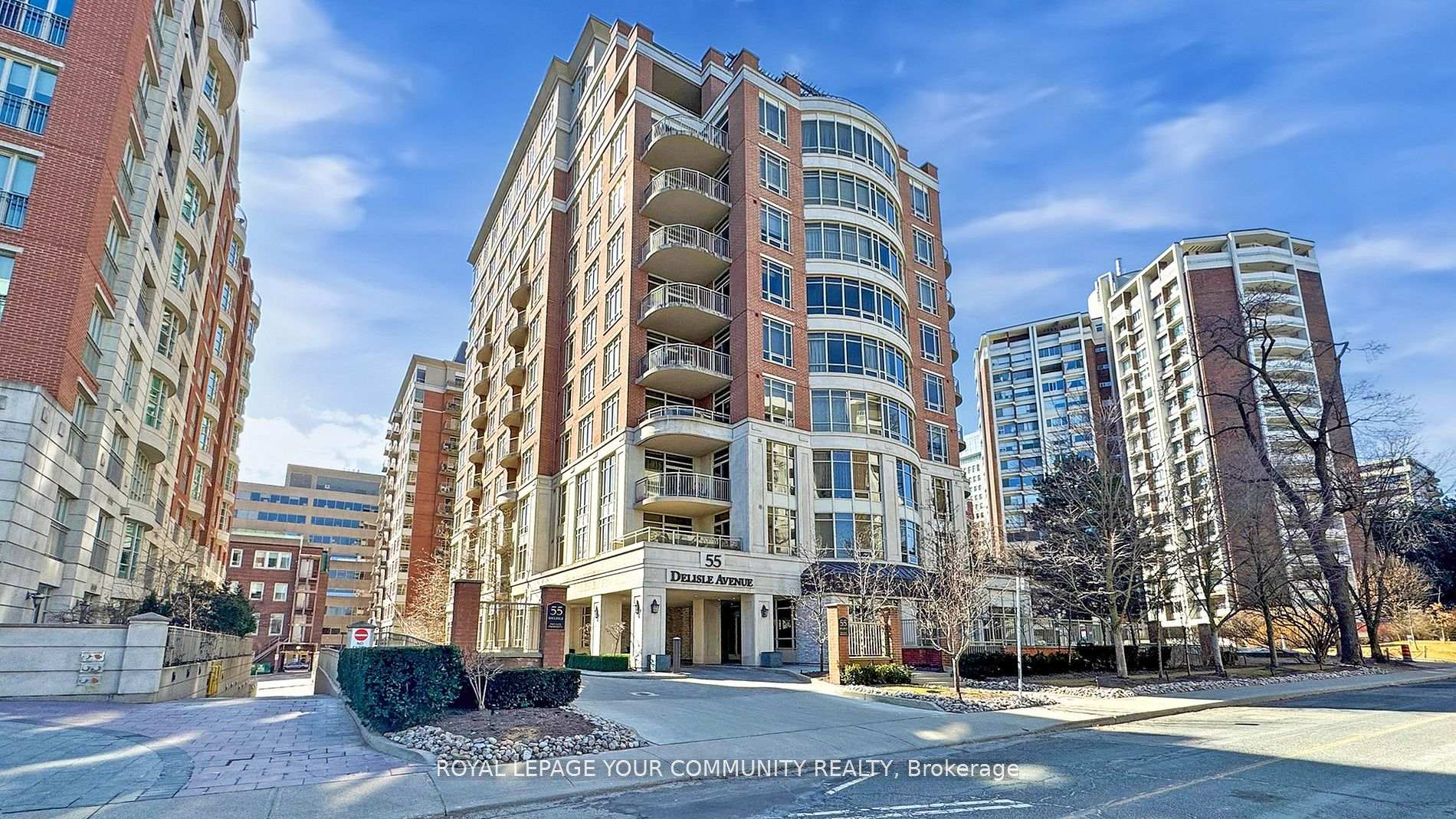Front of Unit 501, 55 Delisle Avenue