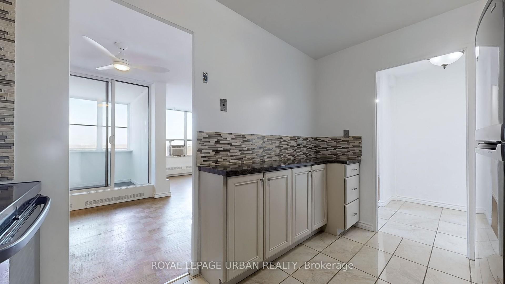 Photo 22 of Unit 1102, 60 Pavane Linkway Way, Toronto, Flemingdon Park — HOMEH