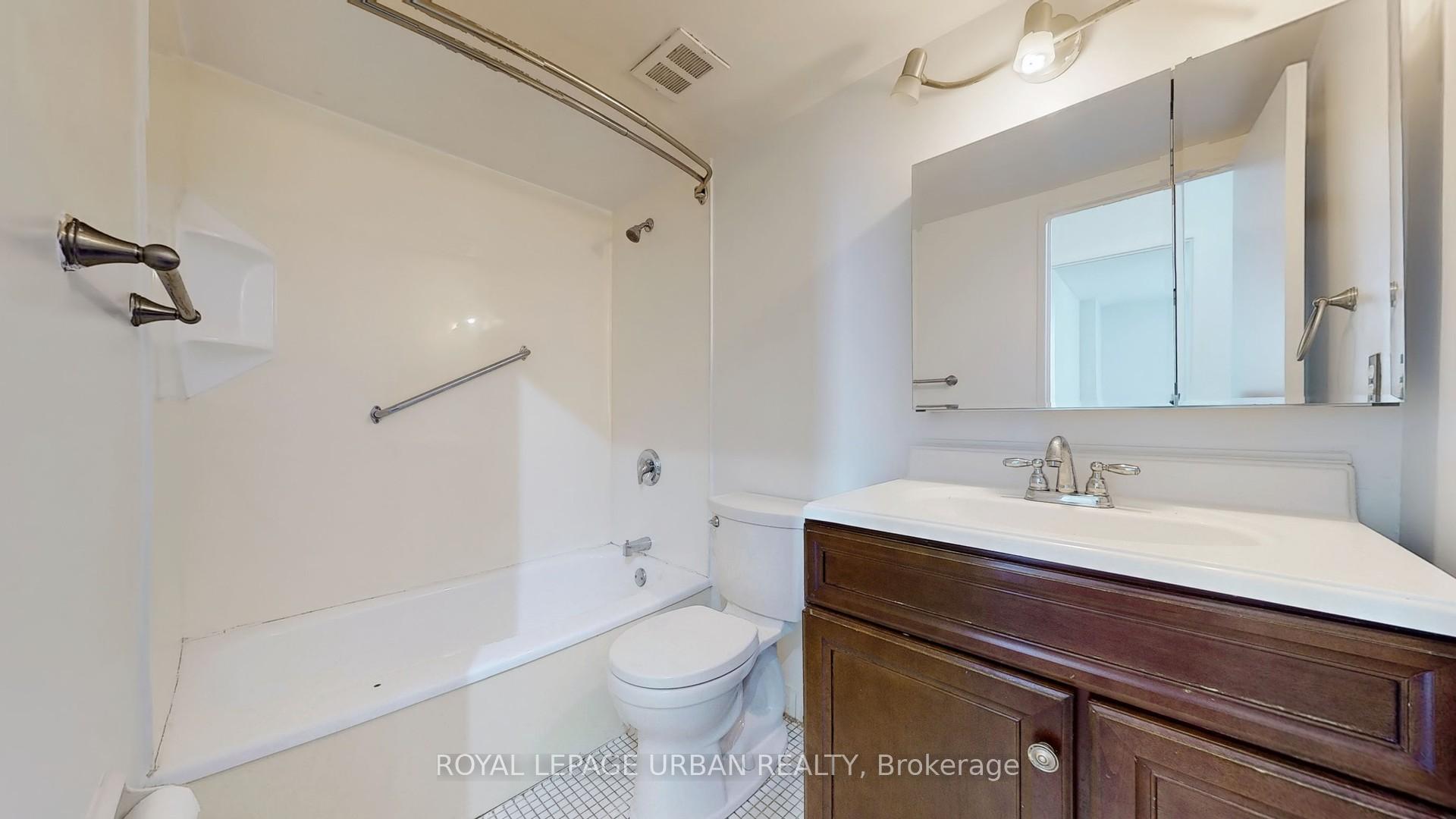 Photo 16 of Unit 1102, 60 Pavane Linkway Way, Toronto, Flemingdon Park — HOMEH