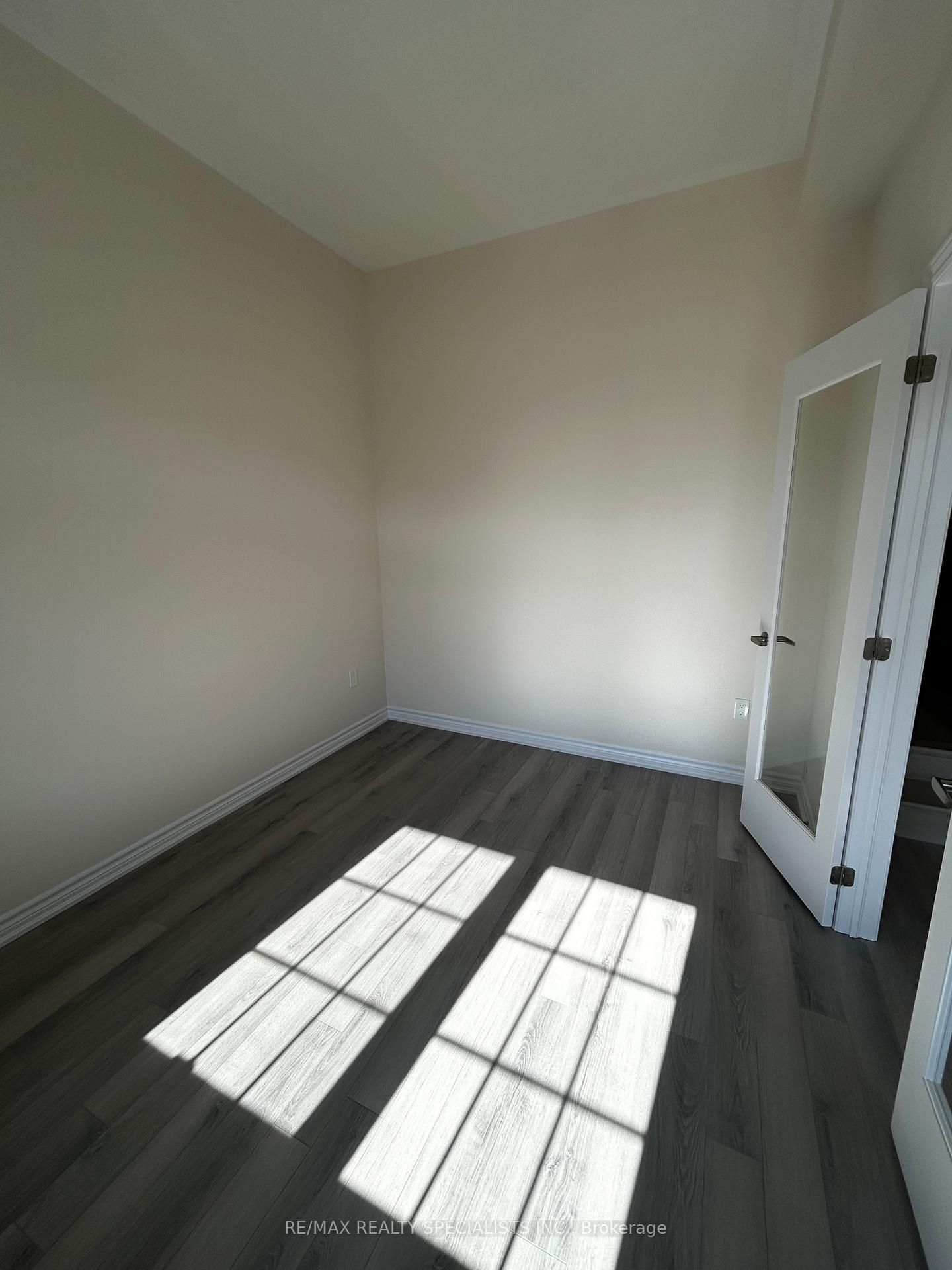 Photo 5 of 136 Sanders Road, Erin — HOMEH
