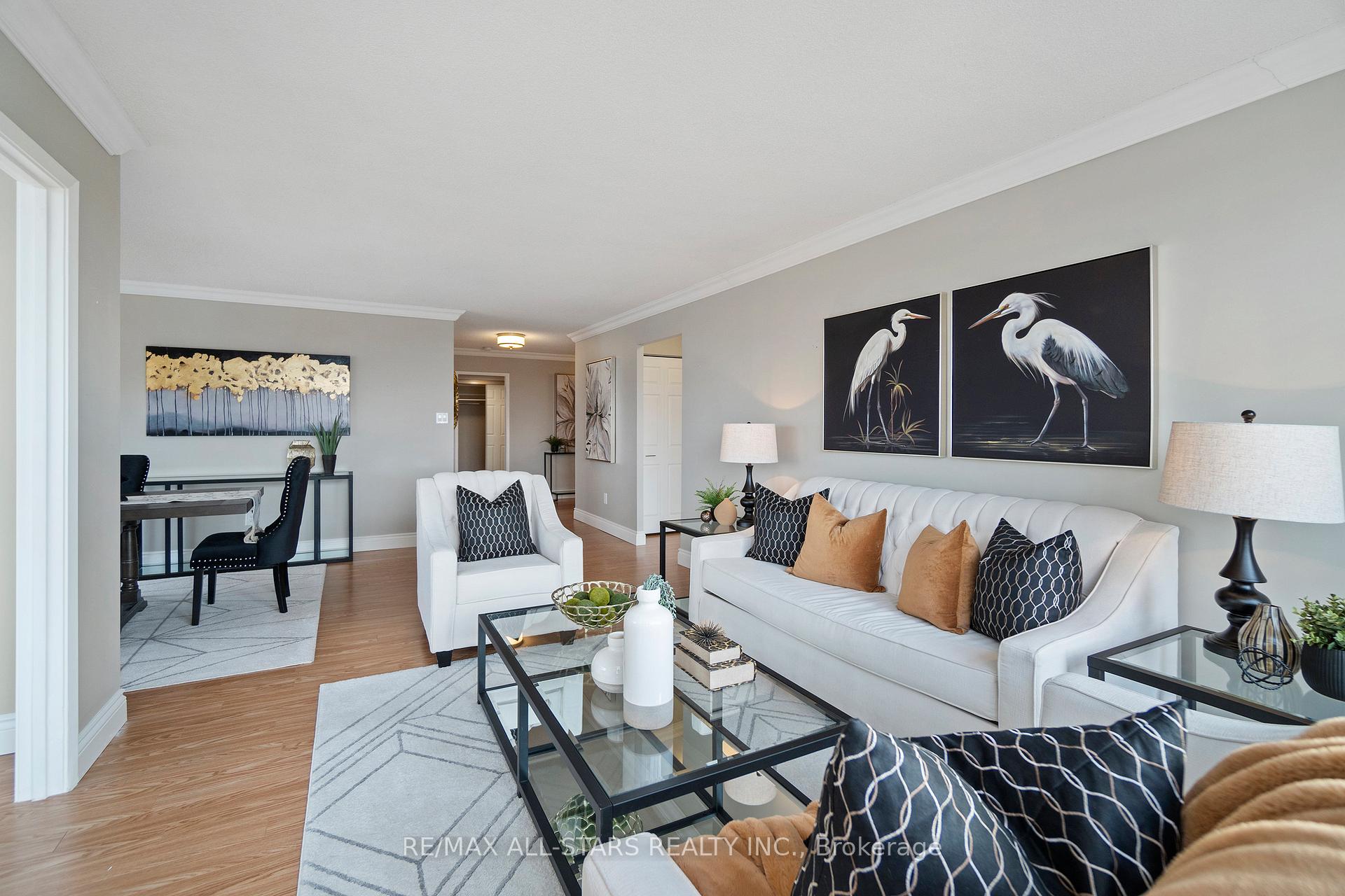 Photo 6 of Unit 612, 55 Austin Drive, Markham, Markville — HOMEH