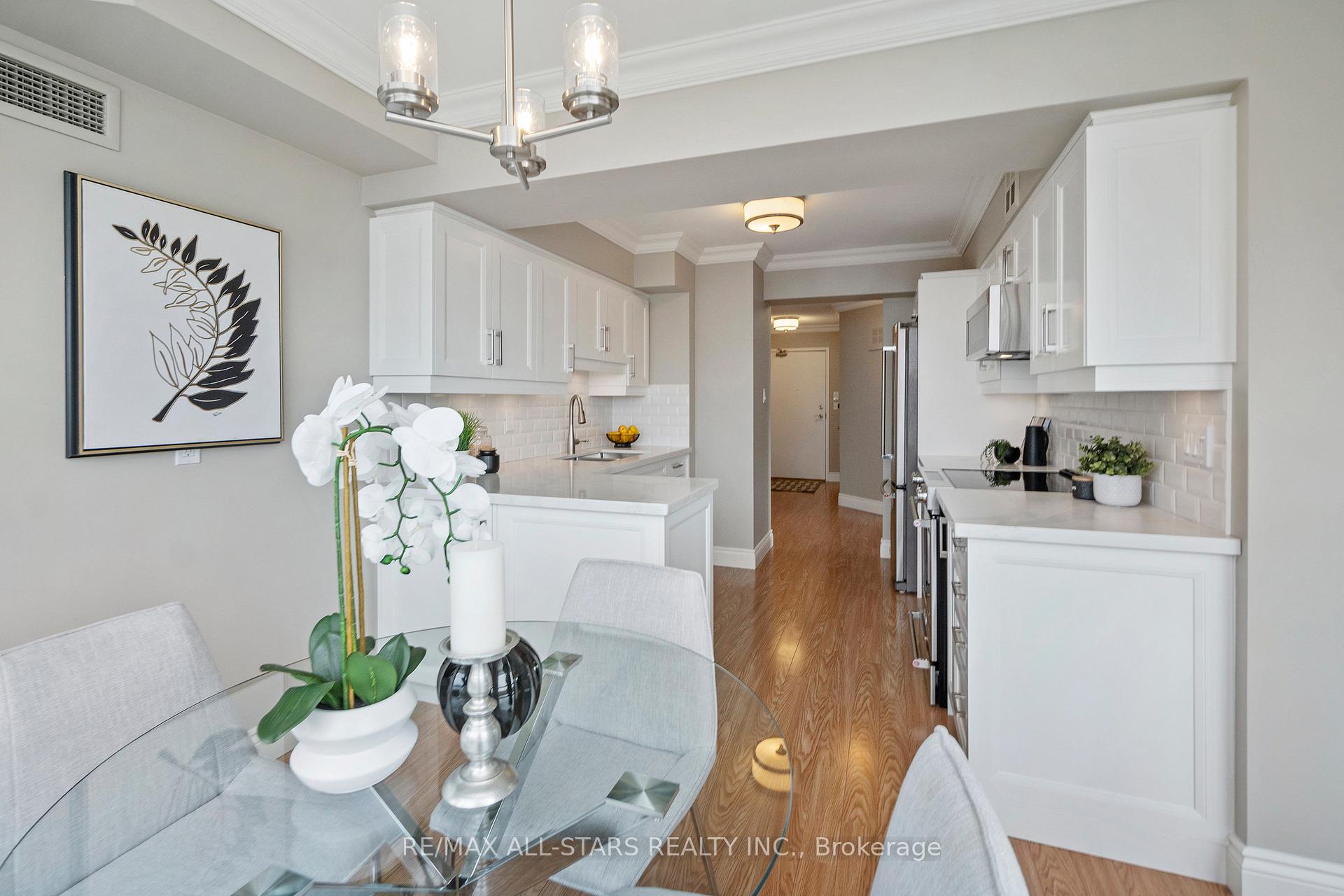 Photo 15 of Unit 612, 55 Austin Drive, Markham, Markville — HOMEH