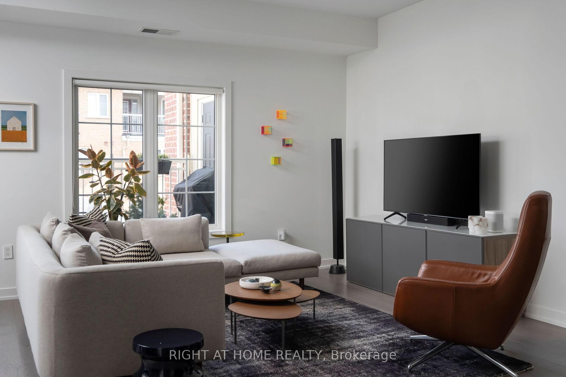 Photo 3 of Unit 118, 2320 Gerrard Street E, Toronto, East End-Danforth — HOMEH