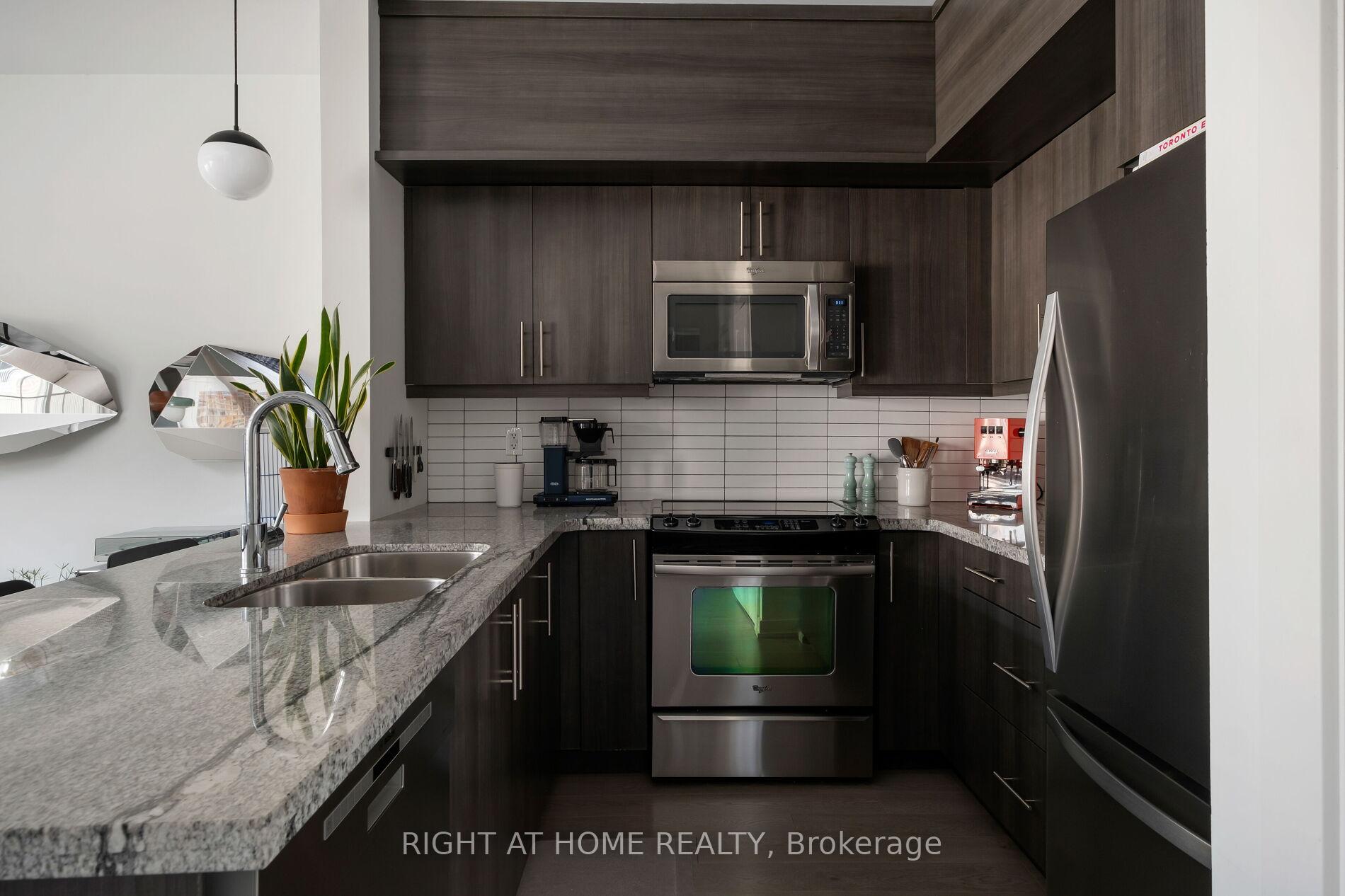 Photo 10 of Unit 118, 2320 Gerrard Street E, Toronto, East End-Danforth — HOMEH