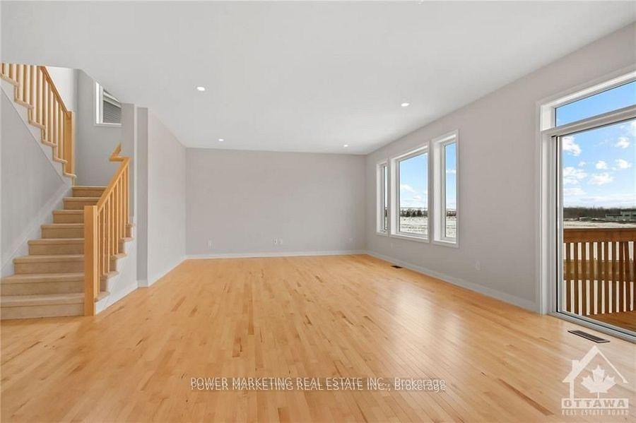 Photo 3 of 288 Appalachian Circle, Ottawa, Barrhaven - Half Moon Bay — HOMEH