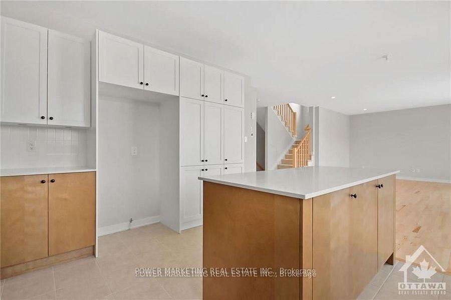 Photo 9 of 288 Appalachian Circle, Ottawa, Barrhaven - Half Moon Bay — HOMEH