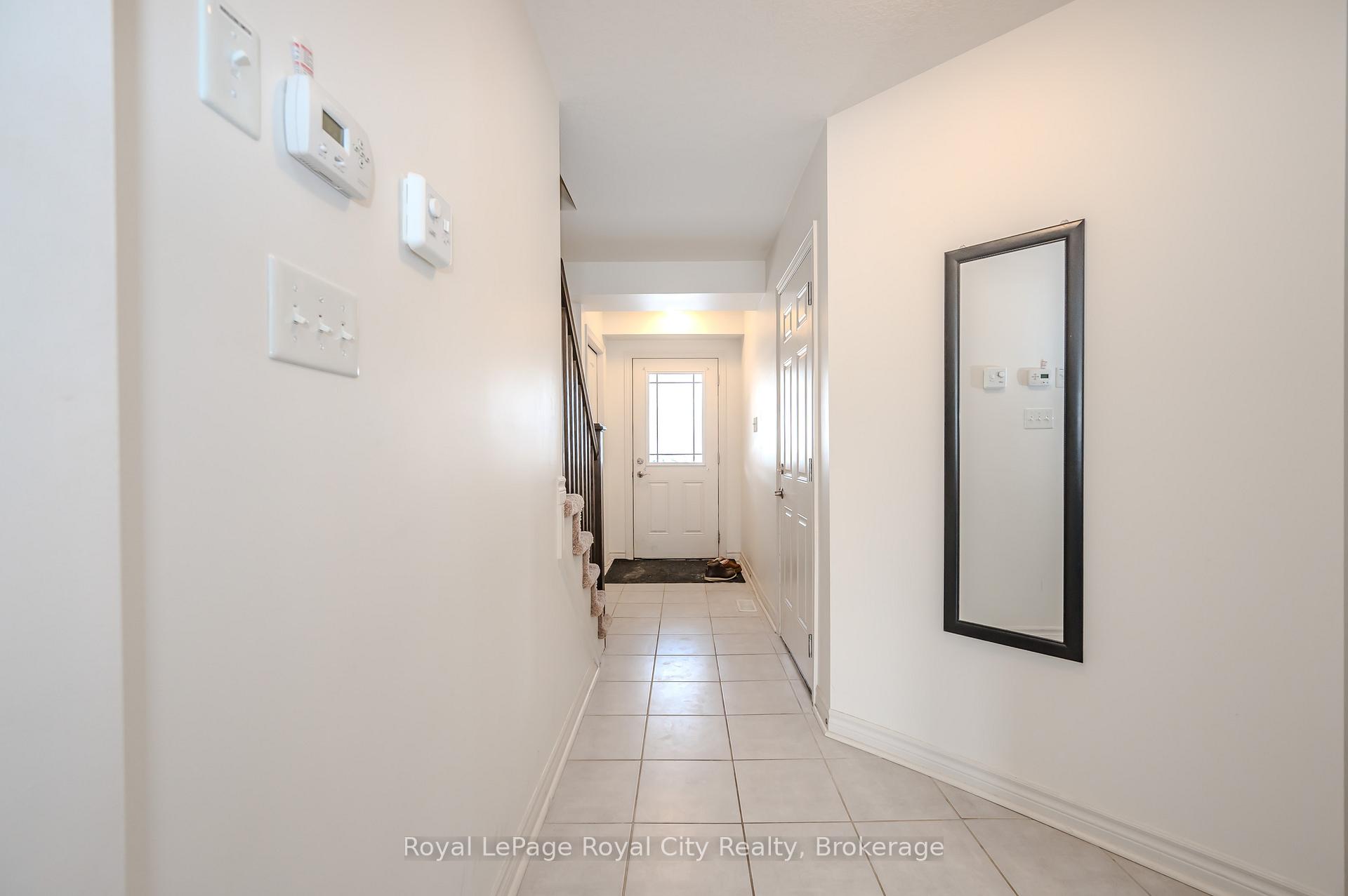 Photo 6 of Unit 23K, 23 Kingsbury Square, Guelph, Pineridge/Westminster Woods — HOMEH