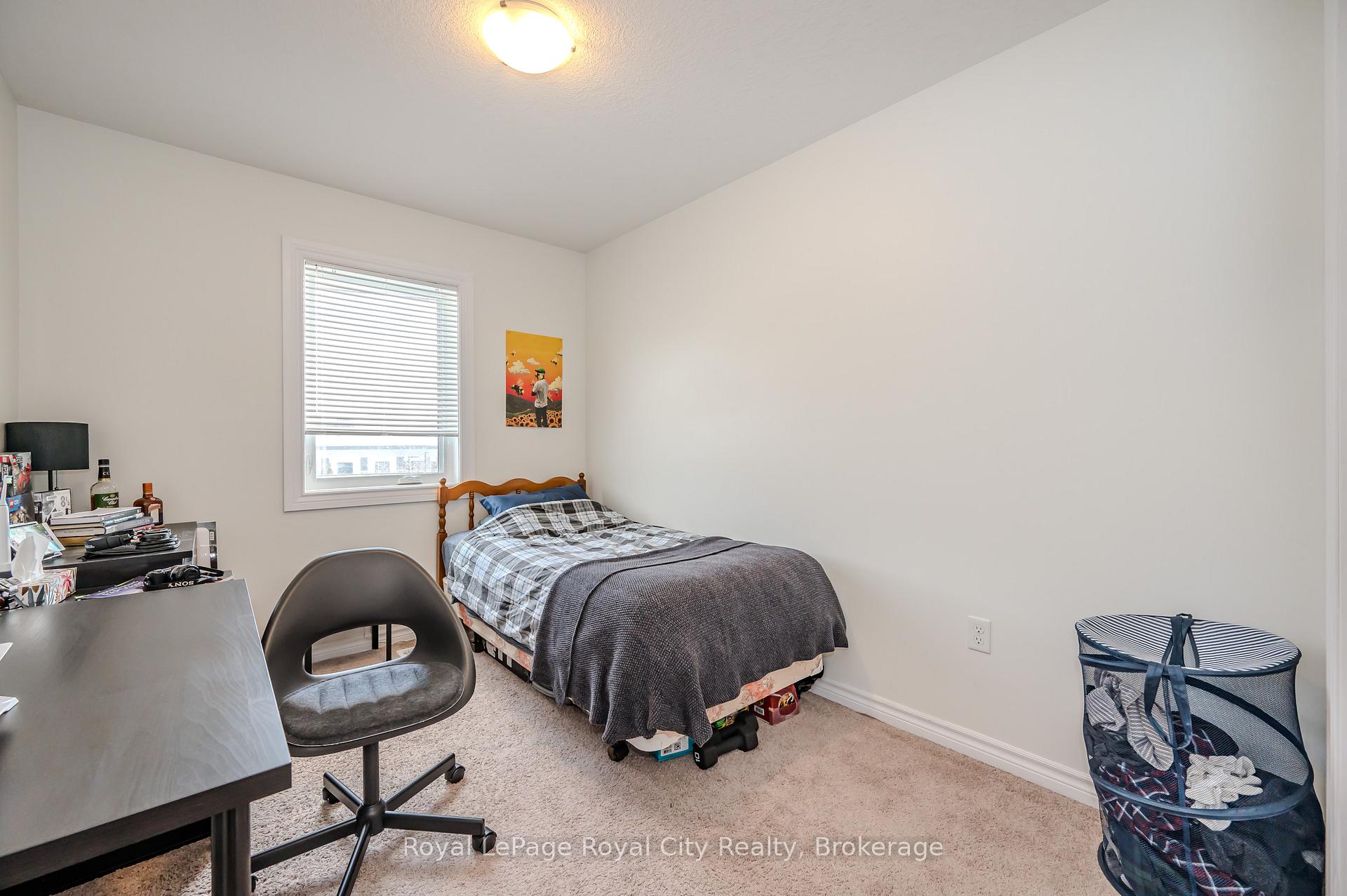 Photo 17 of Unit 23K, 23 Kingsbury Square, Guelph, Pineridge/Westminster Woods — HOMEH