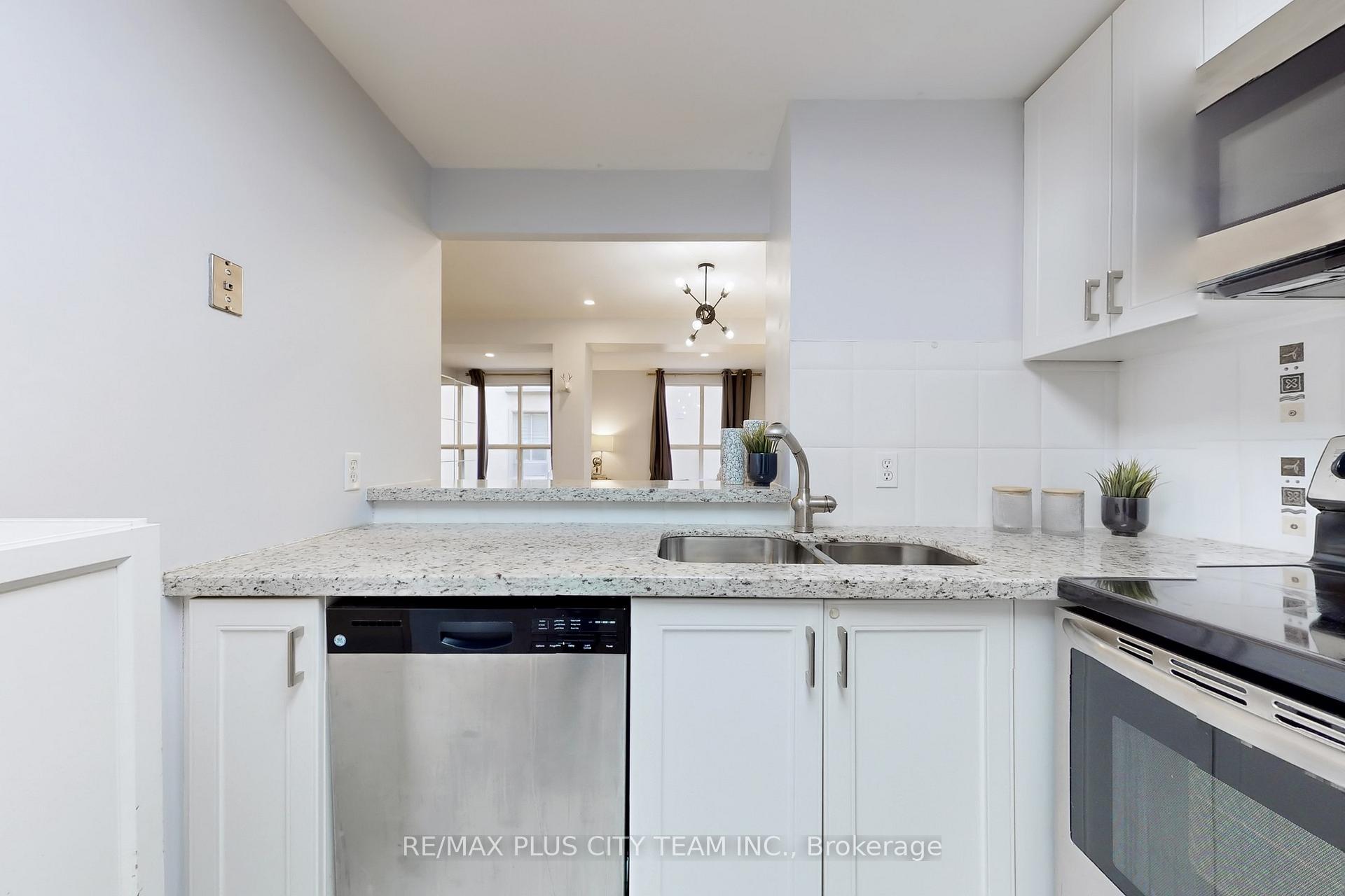 Photo 8 of Unit 708, 88 Charles Street E, Toronto, Church-Yonge Corridor — HOMEH