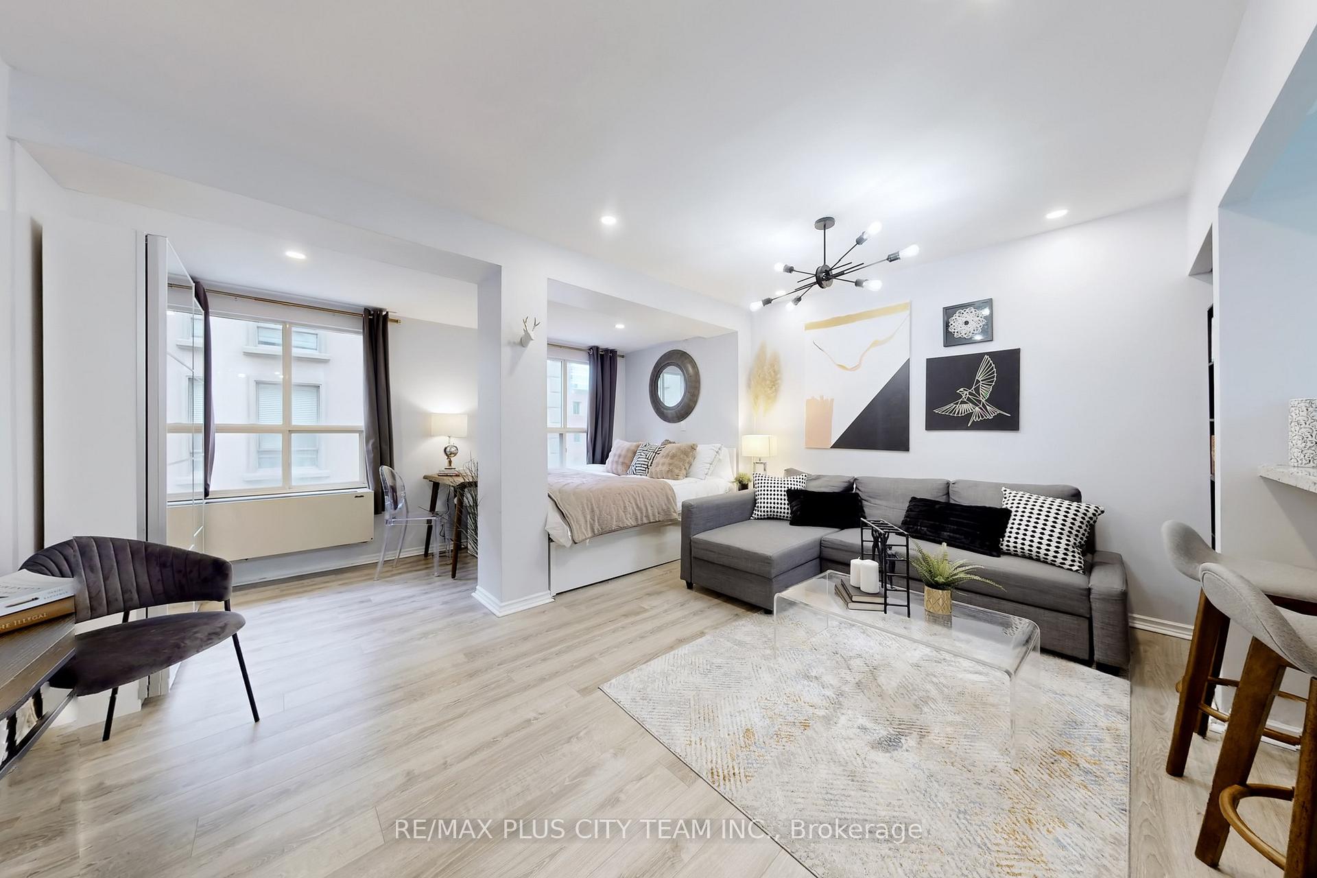 Photo 11 of Unit 708, 88 Charles Street E, Toronto, Church-Yonge Corridor — HOMEH